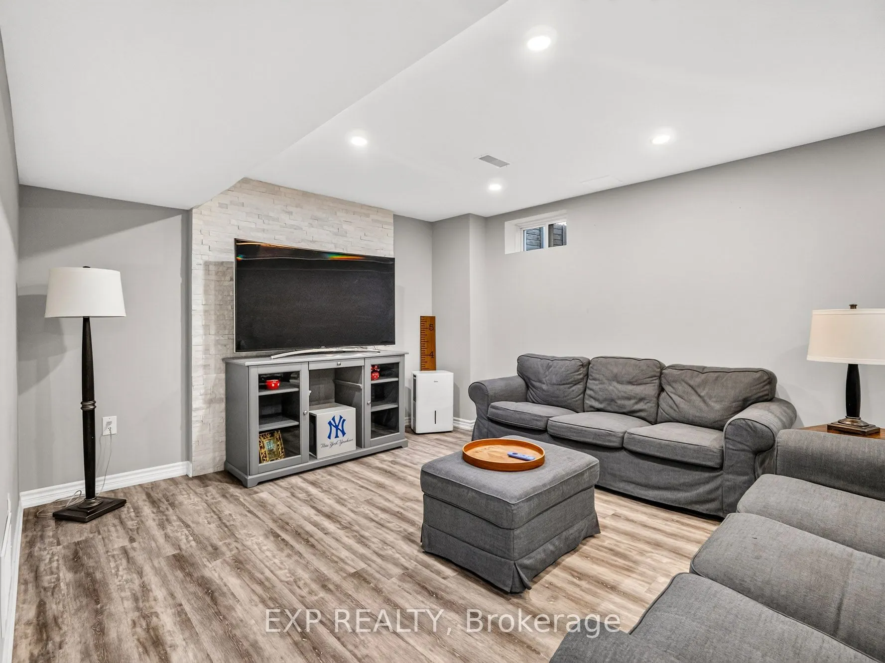 62 Esther Crescent