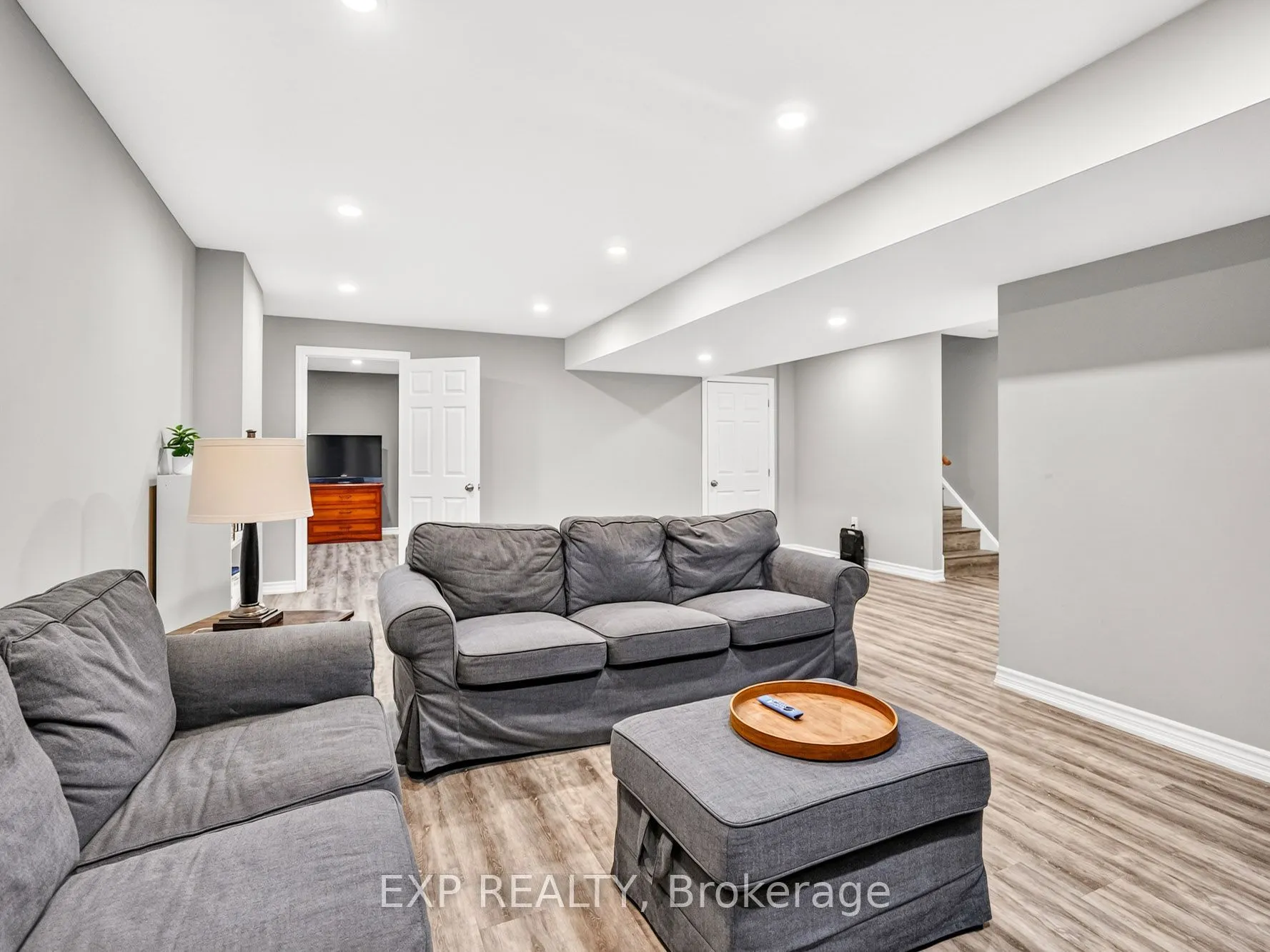 62 Esther Crescent