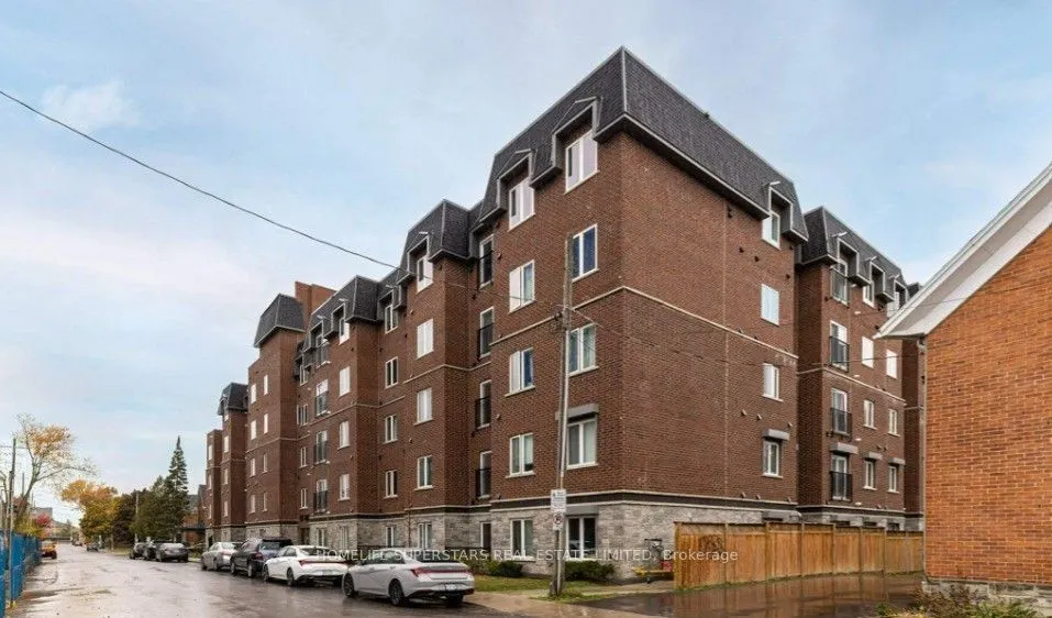 501 Frontenac Street #312