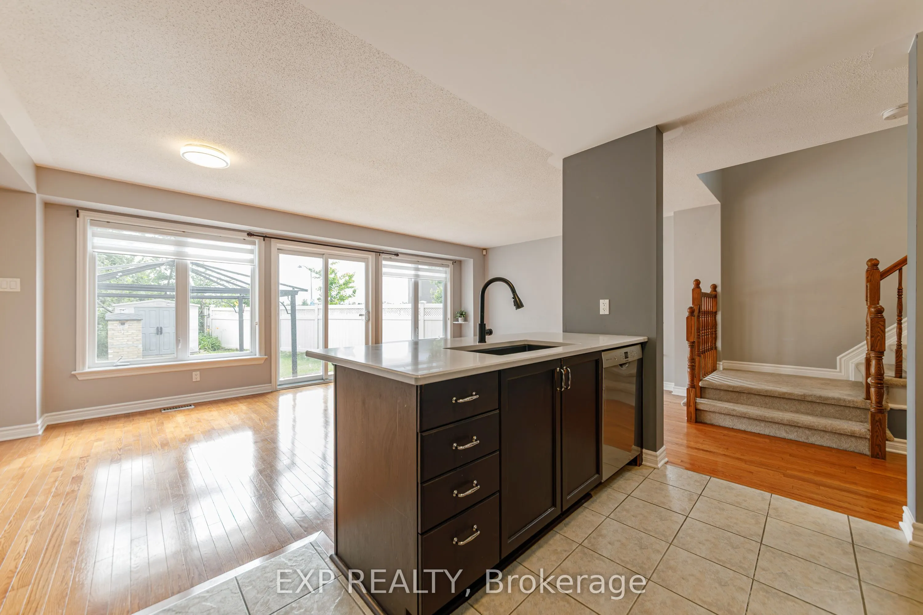 4220 Kelly Farm Drive