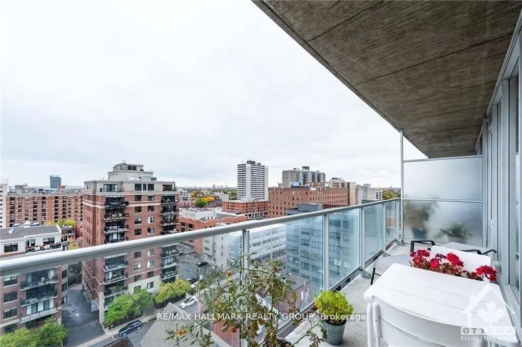 300 Lisgar Street W #1105