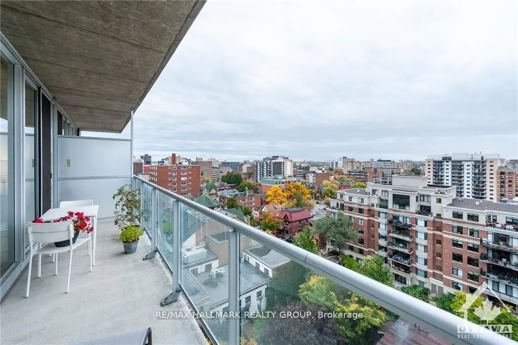 300 Lisgar Street W #1105
