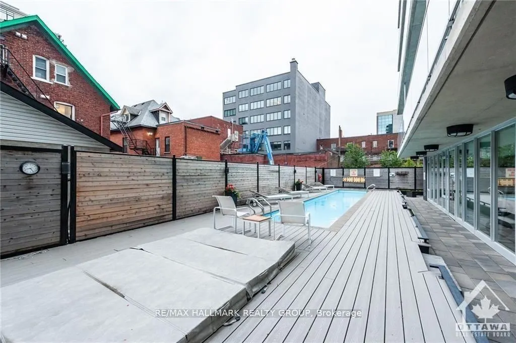 300 Lisgar Street W #1105