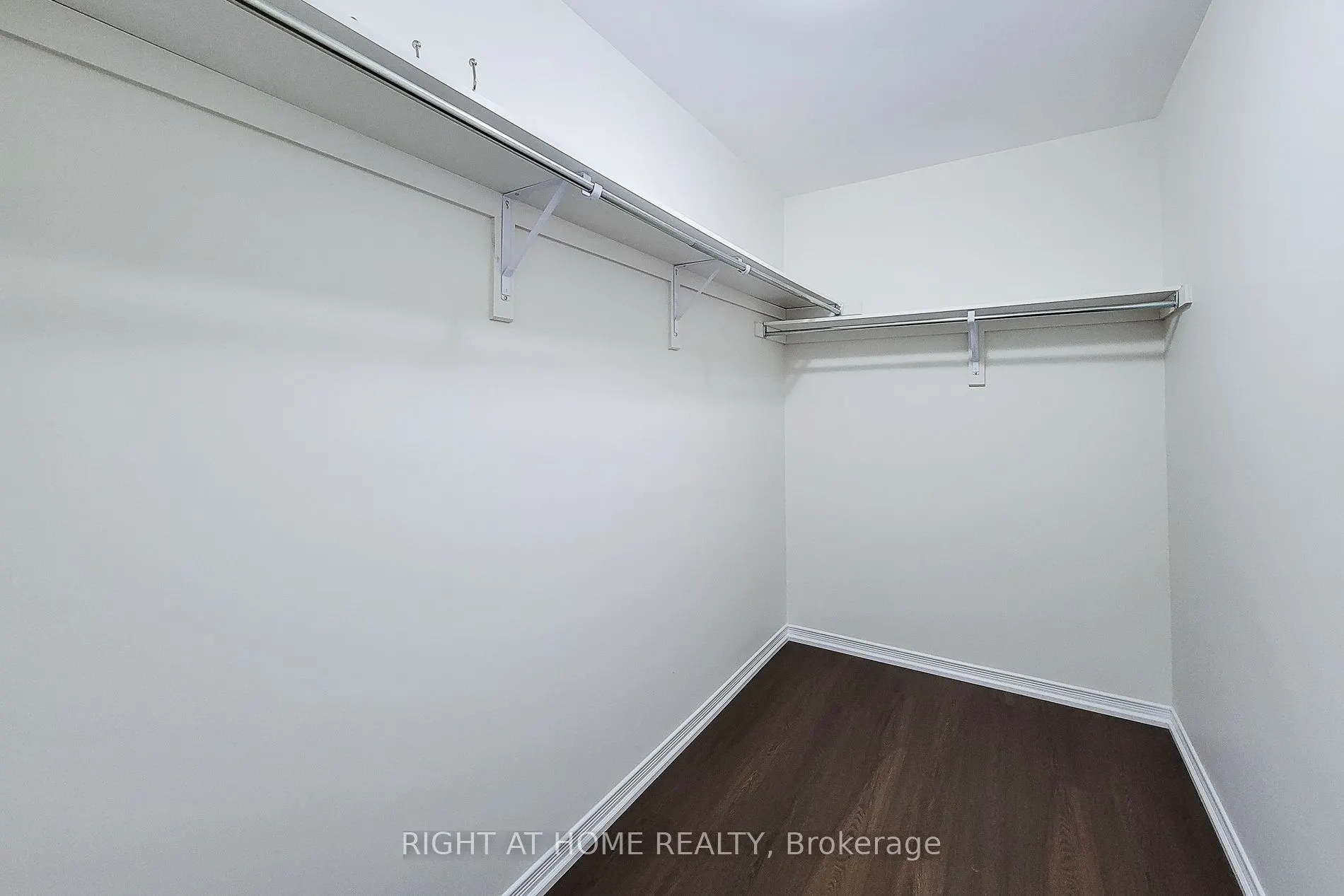 11 Esther Crescent