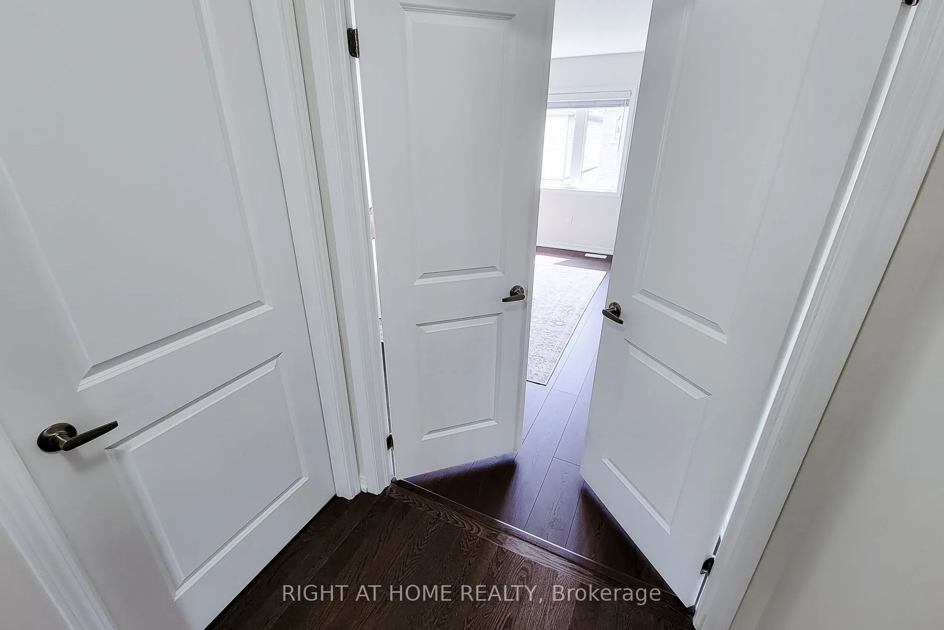 11 Esther Crescent