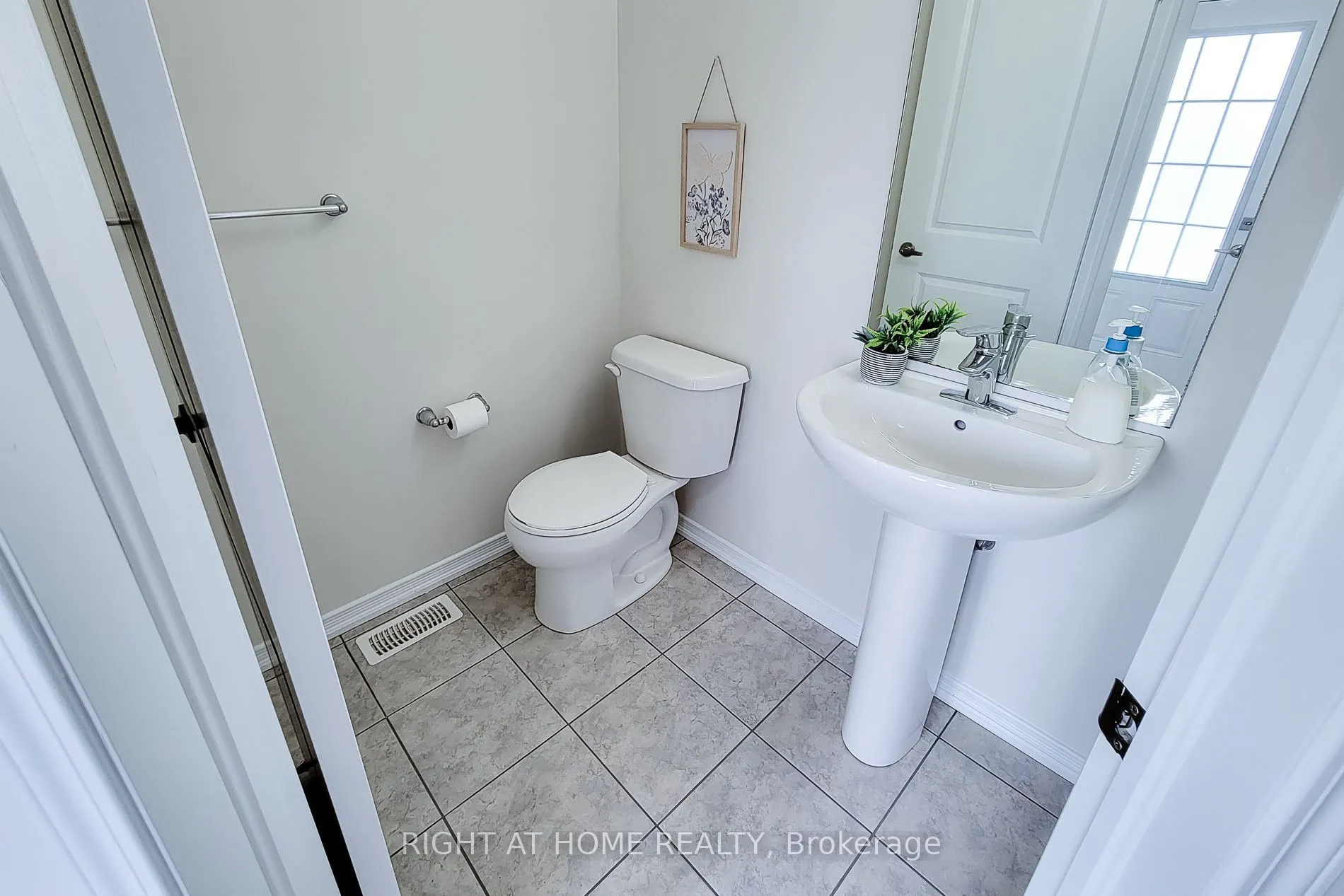 11 Esther Crescent