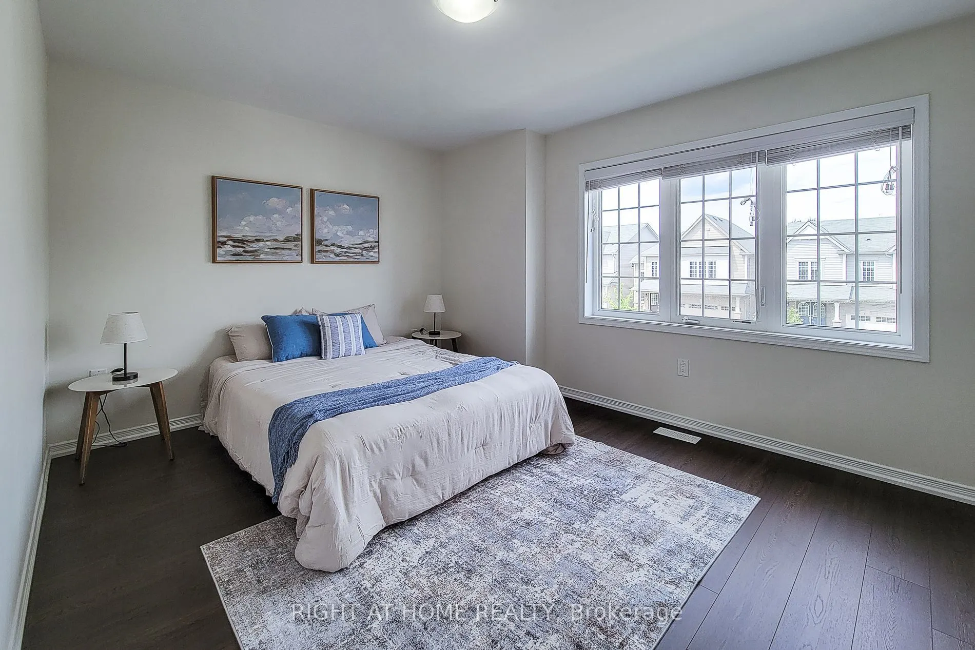 11 Esther Crescent