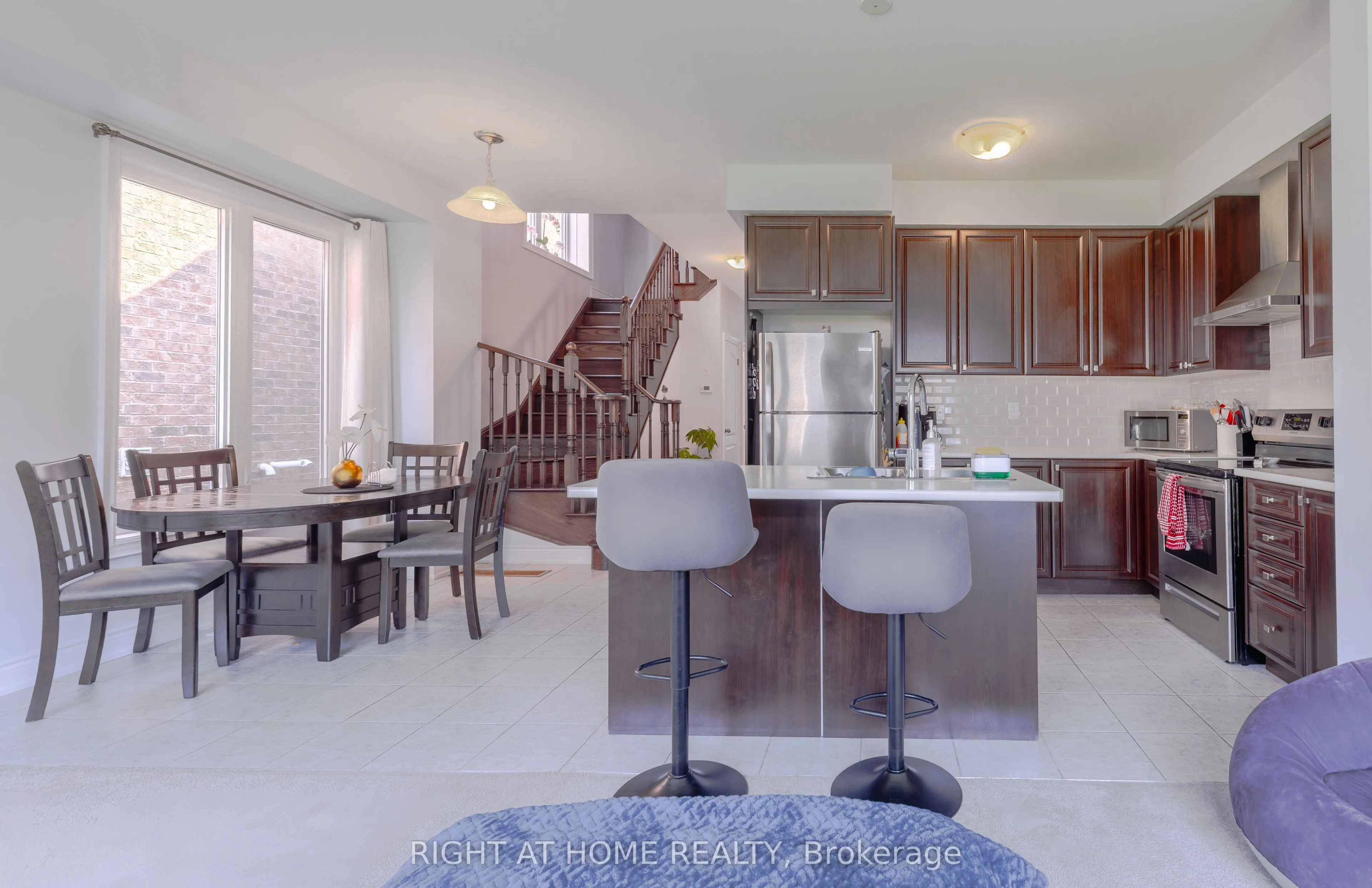 7648 Hackberry Trail