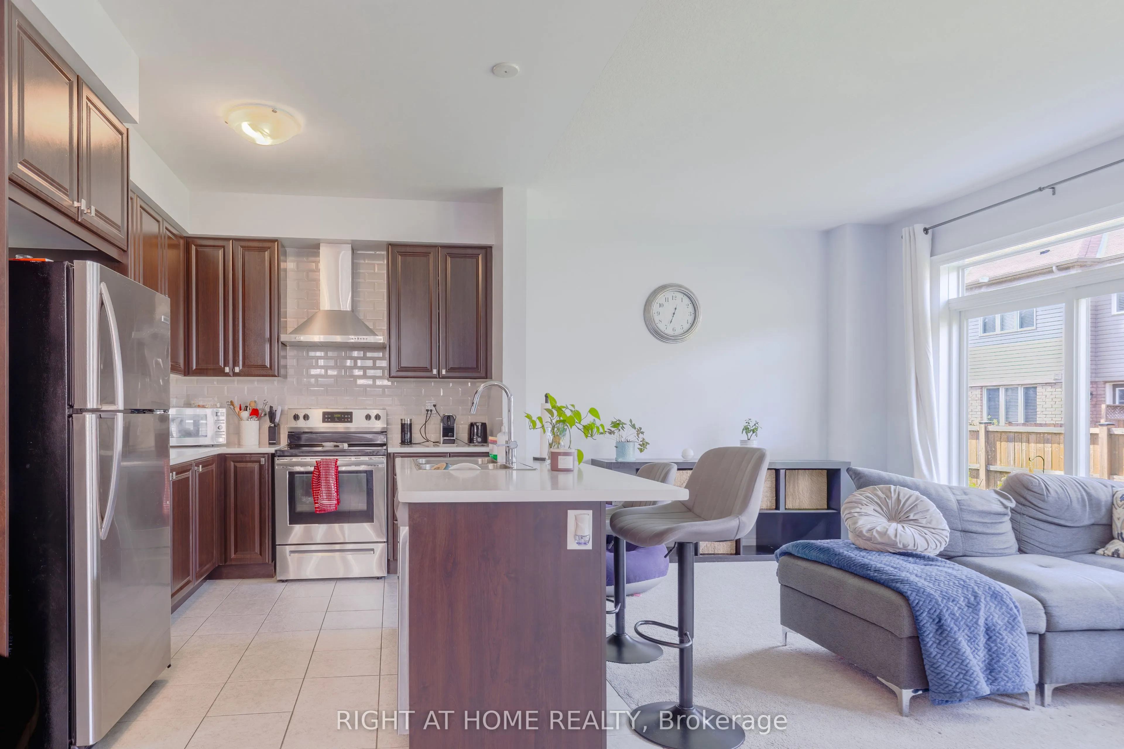 7648 Hackberry Trail