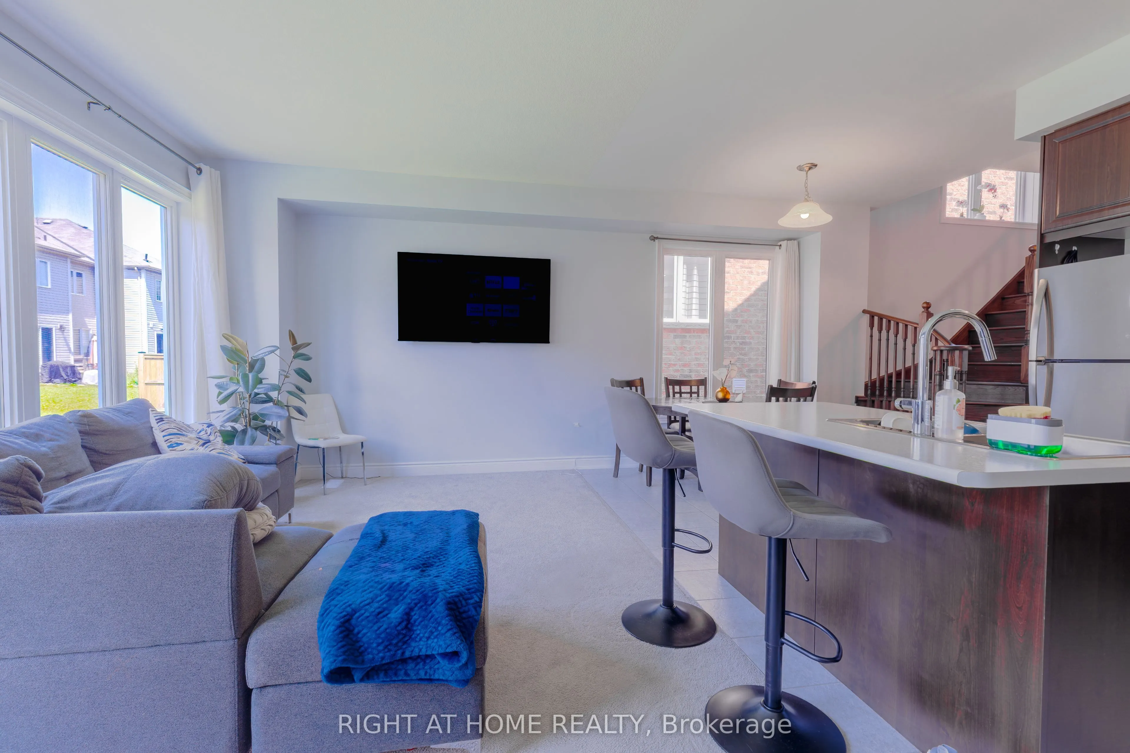 7648 Hackberry Trail