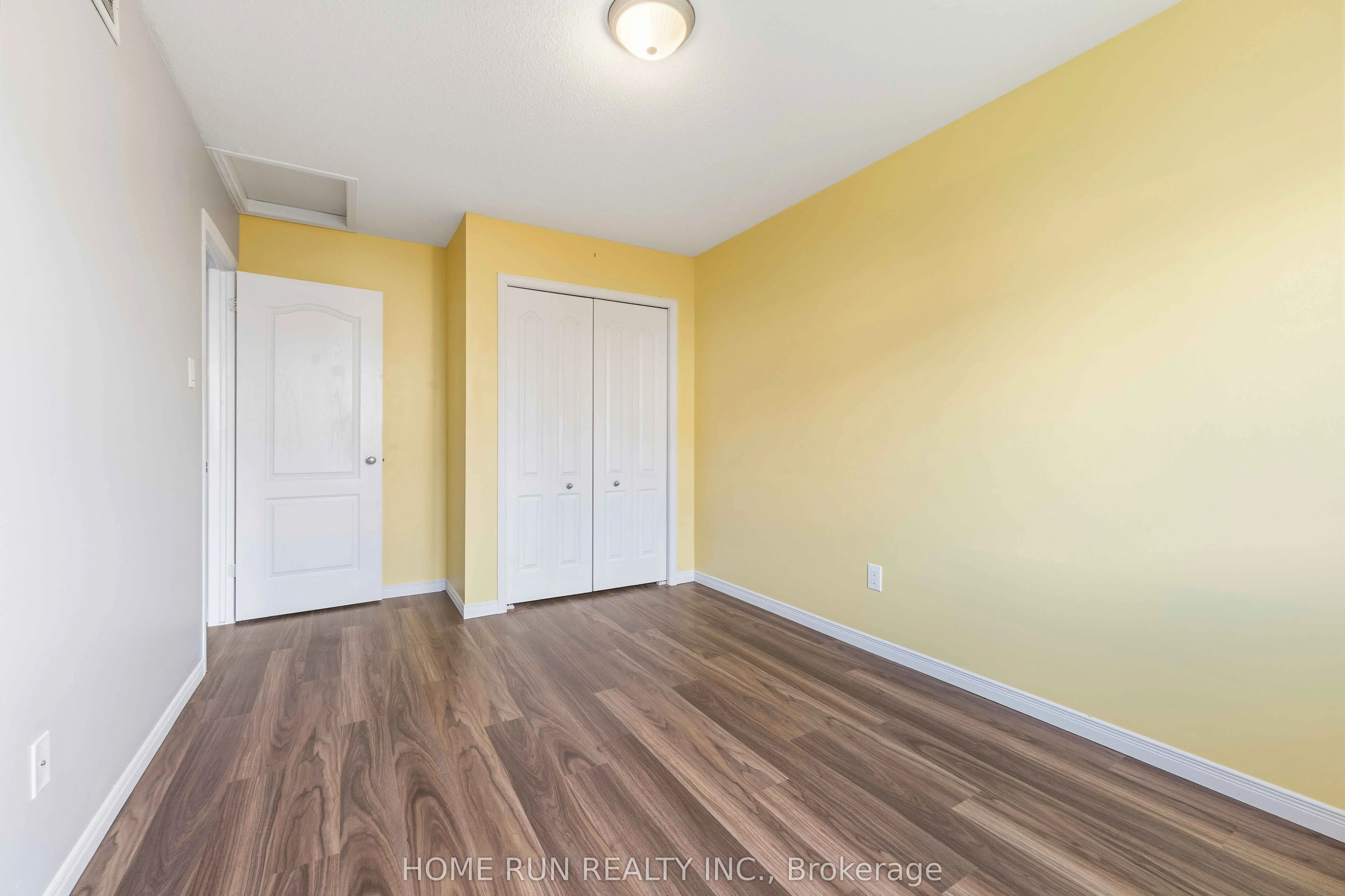 230 Badgeley Avenue