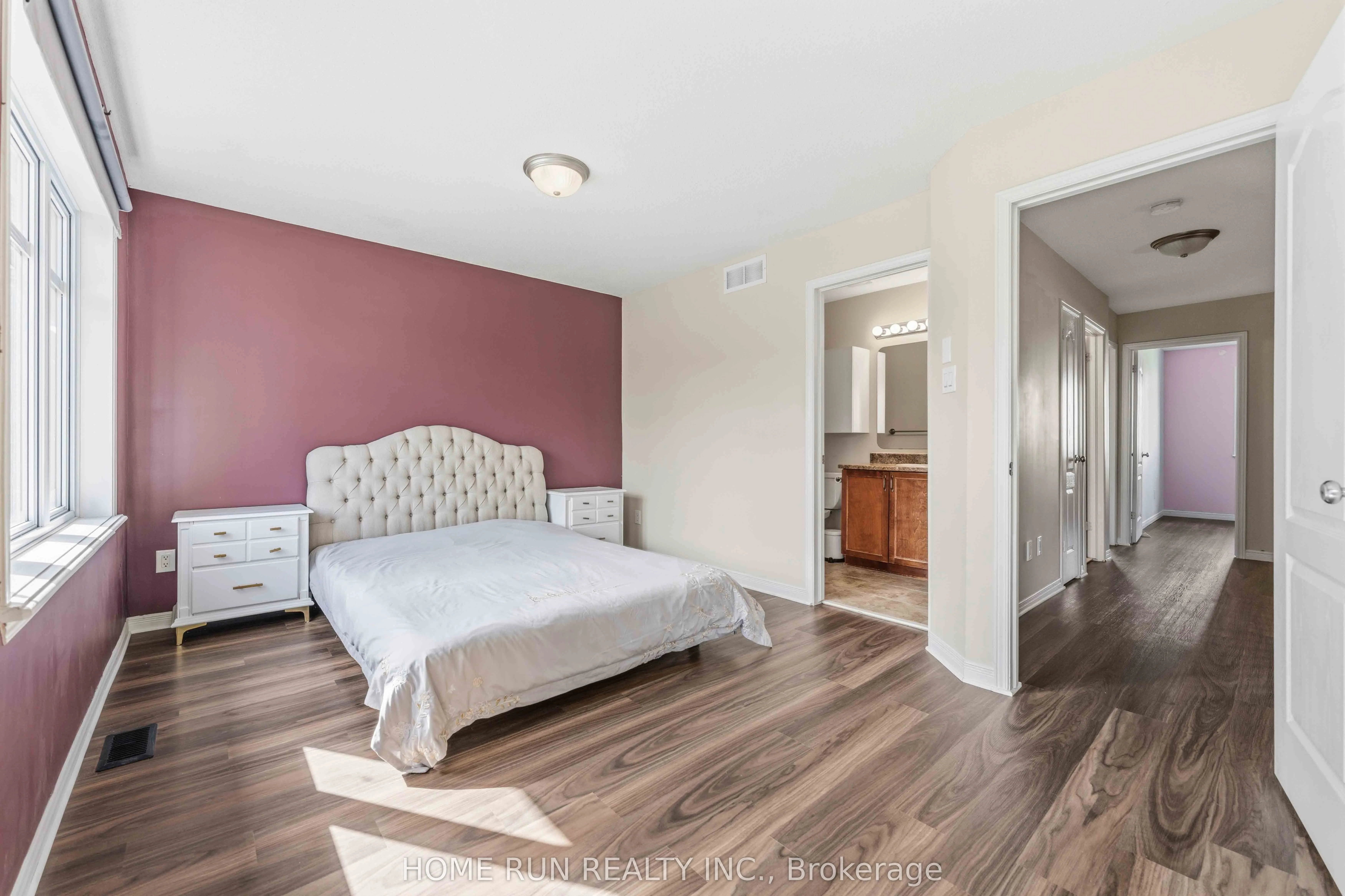 230 Badgeley Avenue