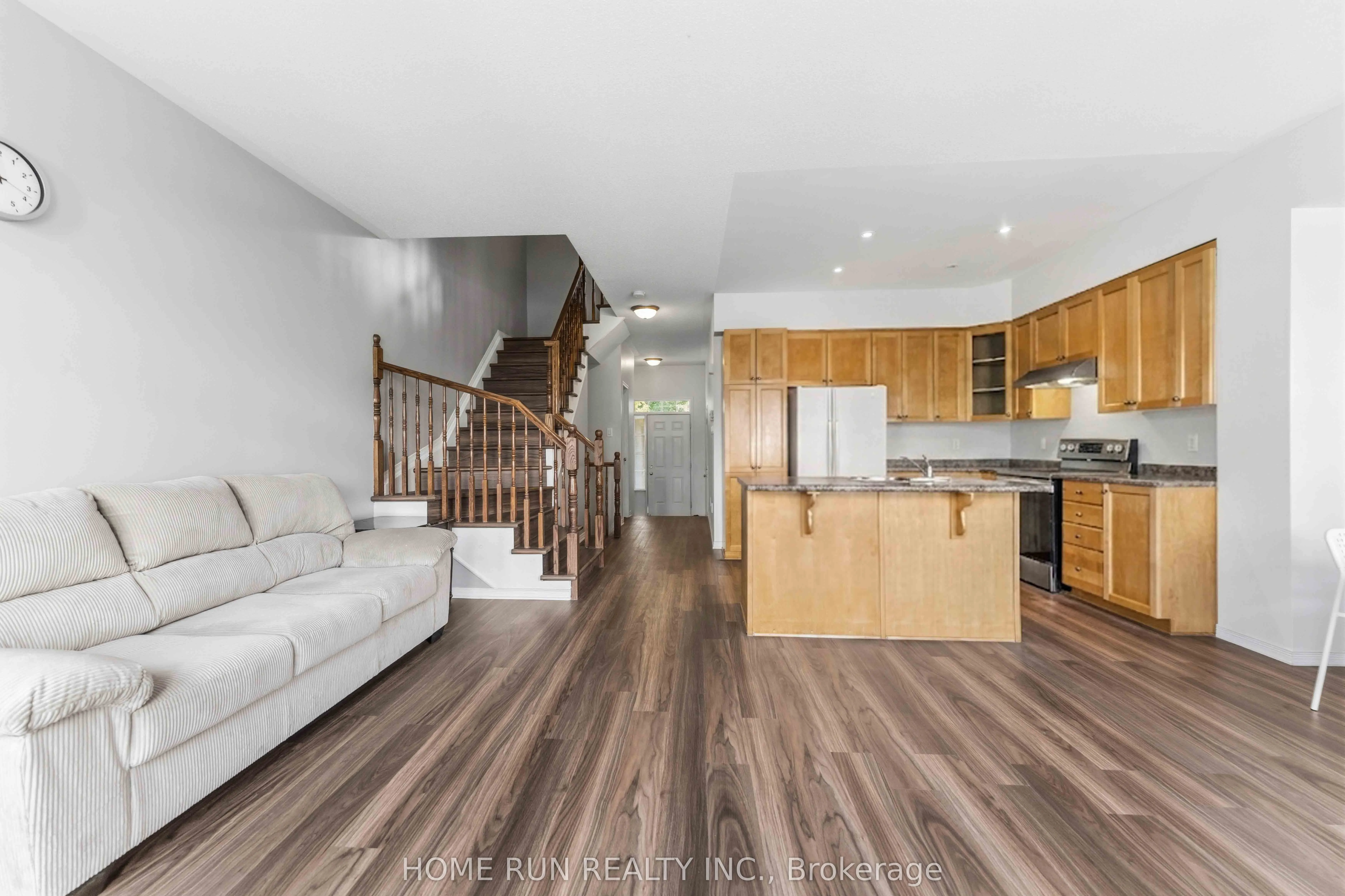 230 Badgeley Avenue