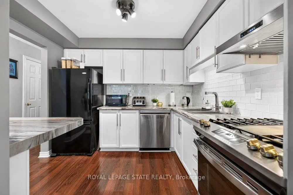 44 Frances Avenue #11