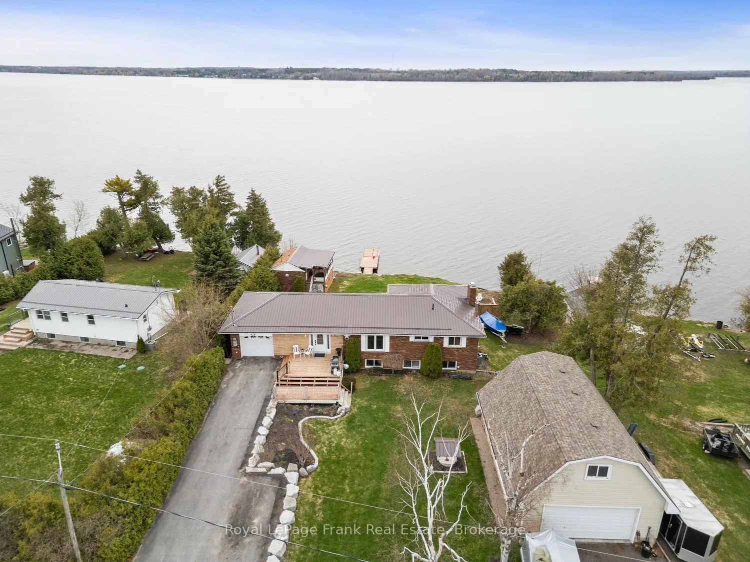 106 Starr Boulevard