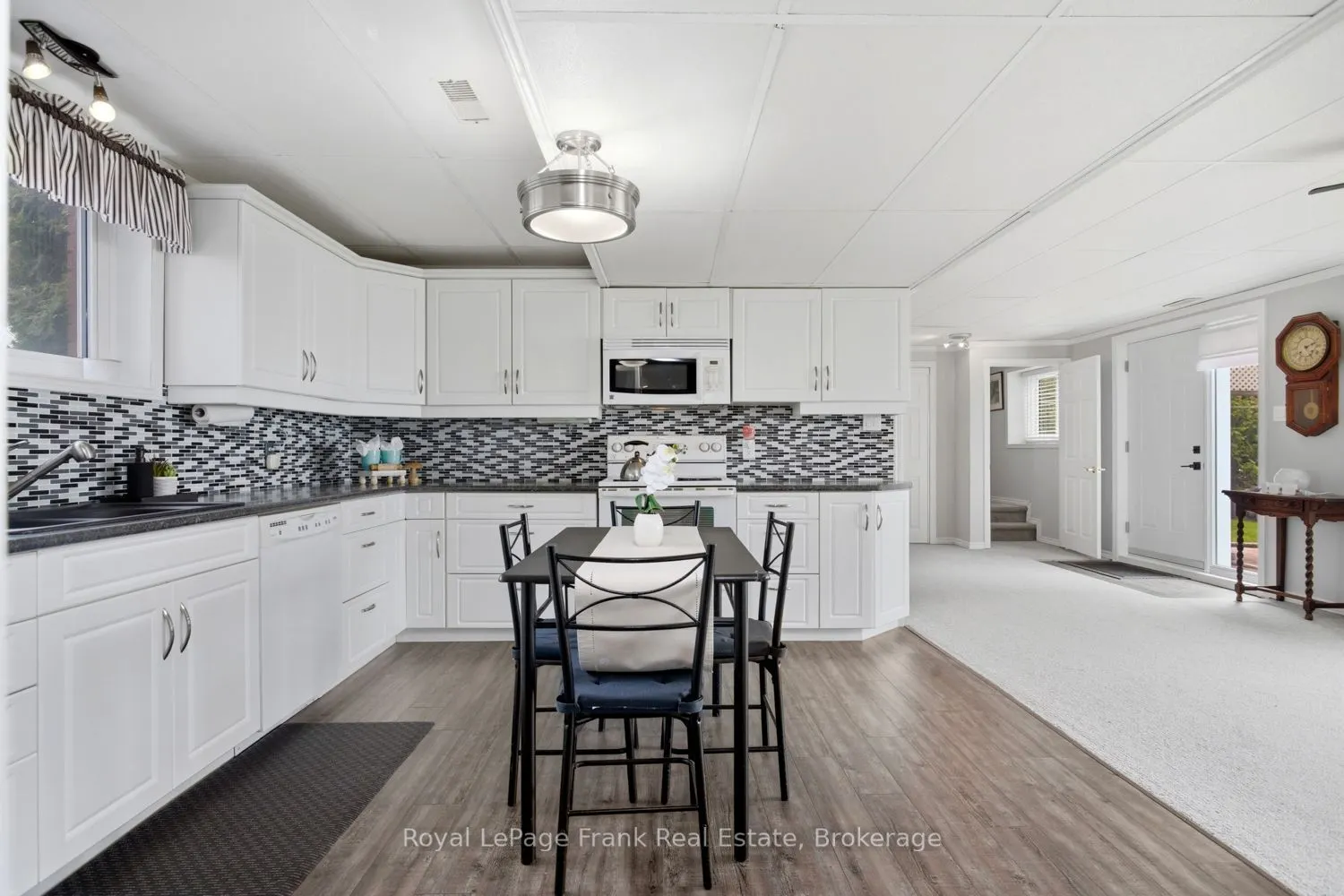 106 Starr Boulevard