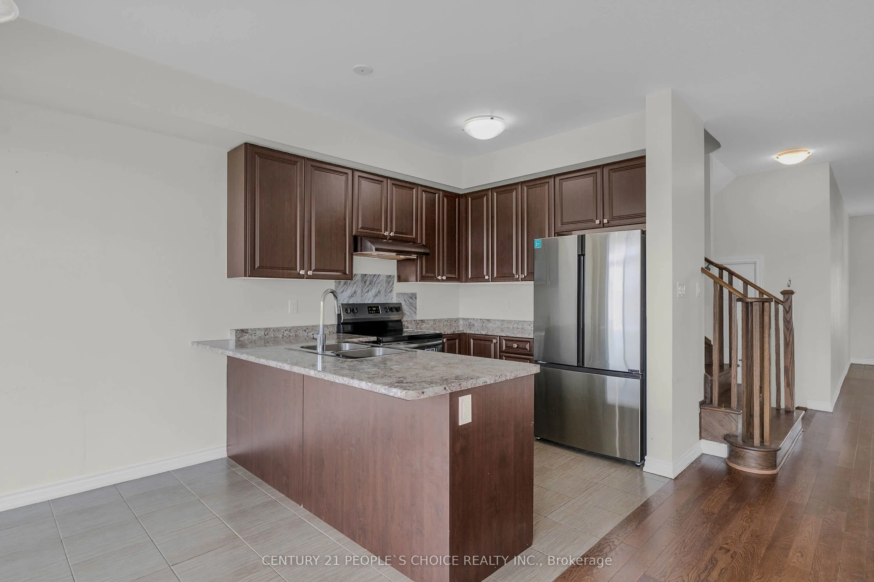 216 Explorer Way