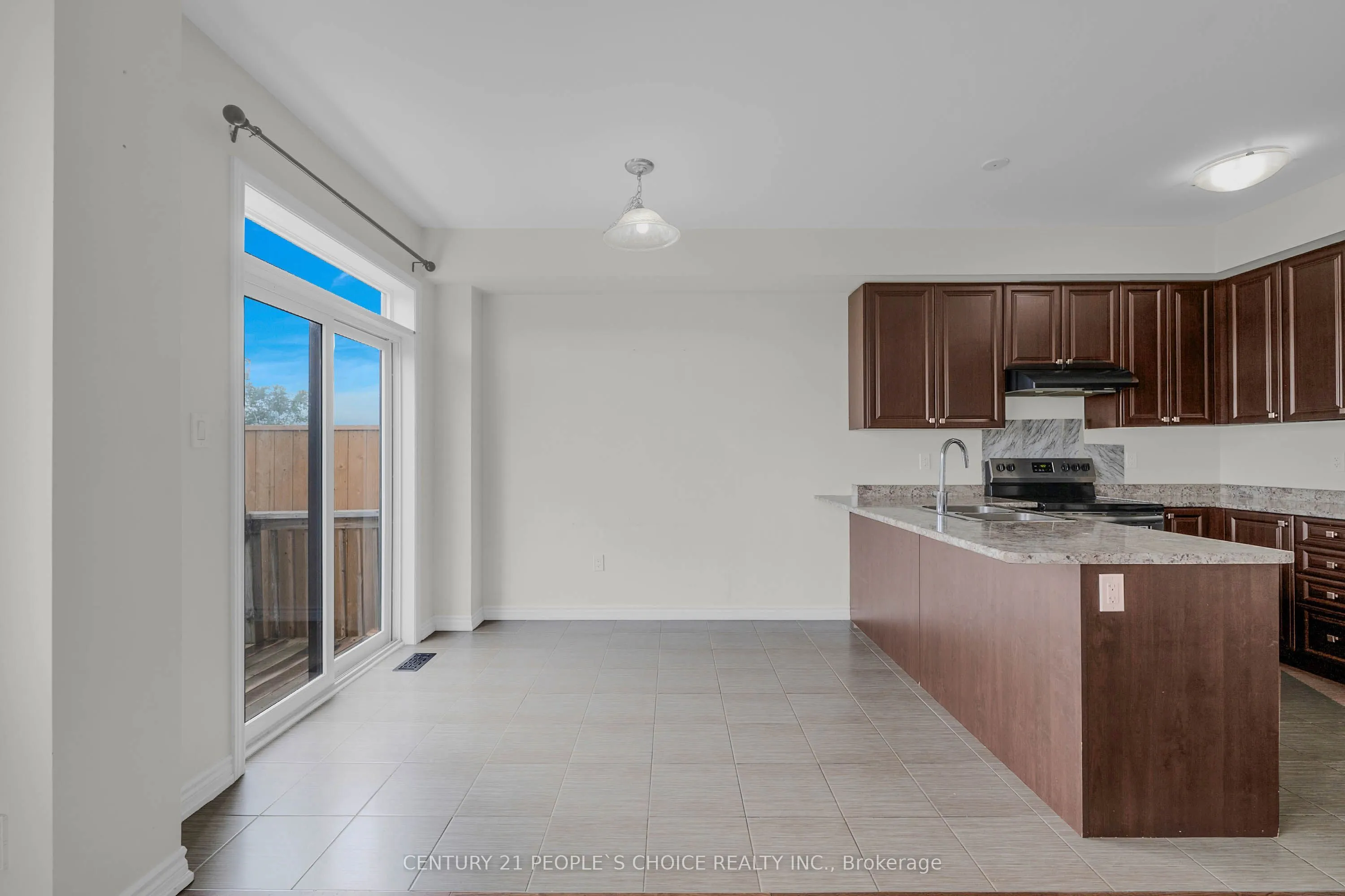 216 Explorer Way