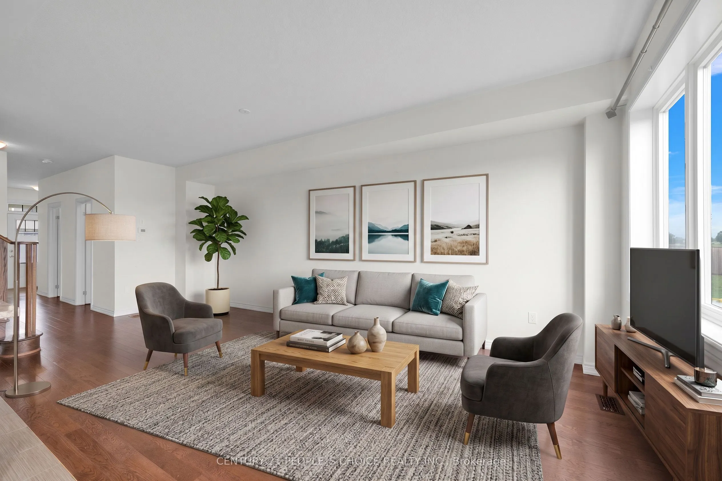 216 Explorer Way