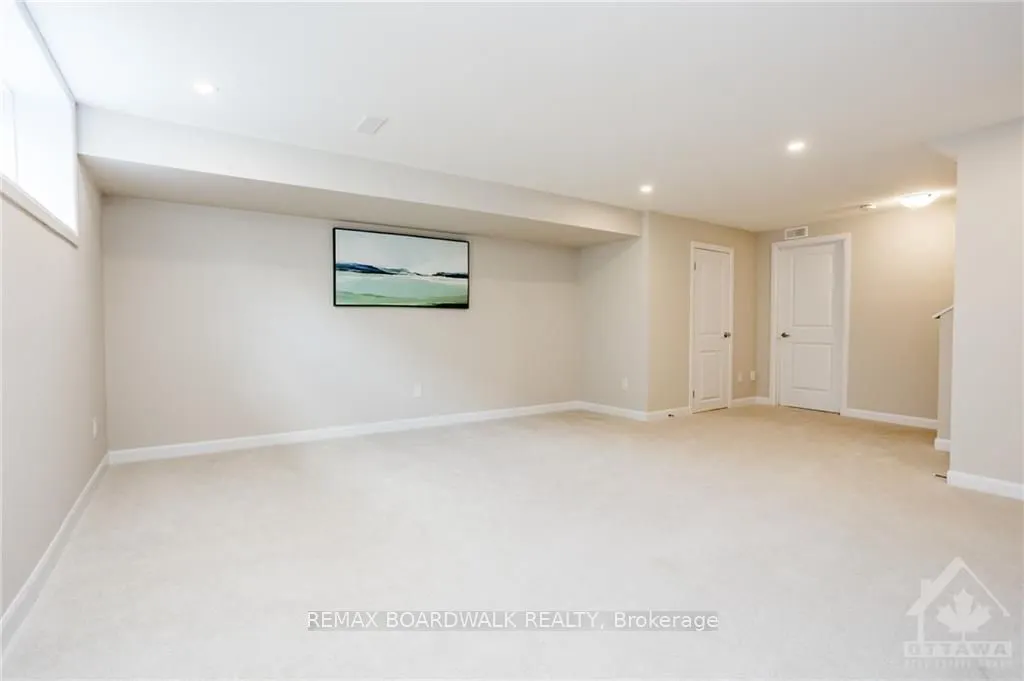 262 TULLAGHAN Heights