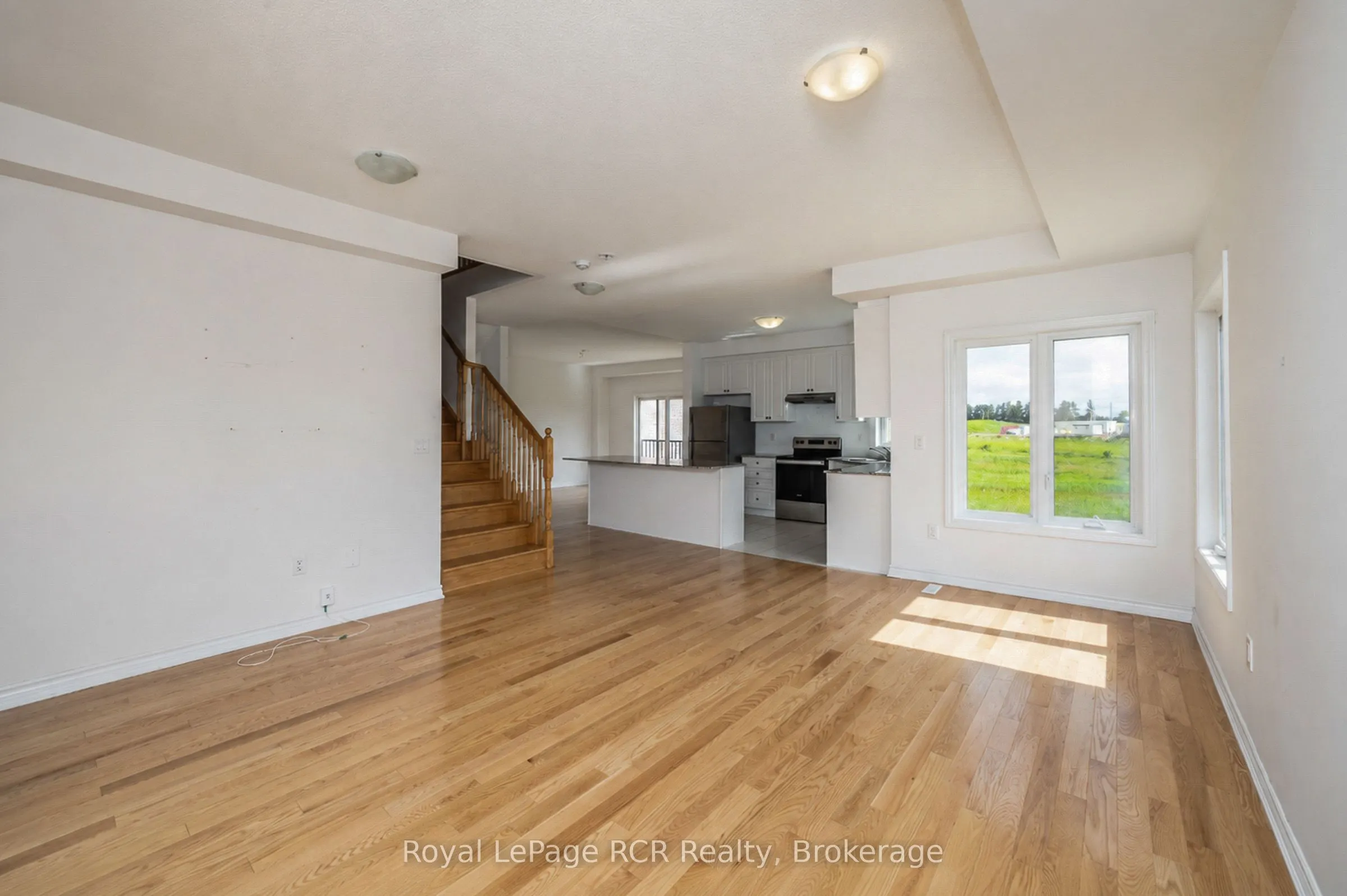 444 Vandusen Avenue