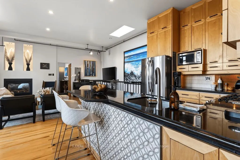 255 Argyle Avenue #PH4 & PH6