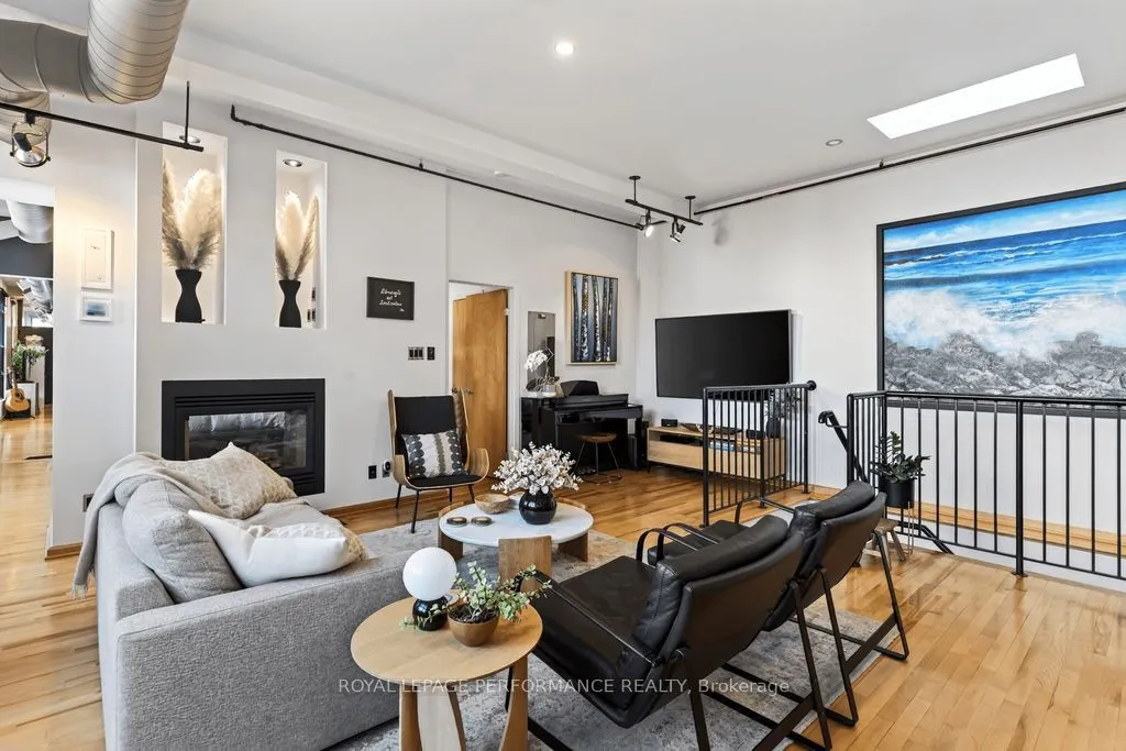255 Argyle Avenue #PH4 & PH6