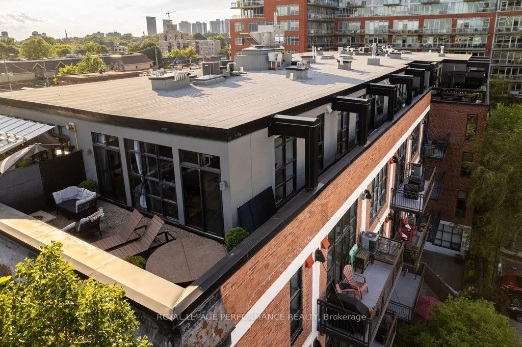 255 Argyle Avenue #PH4 & PH6