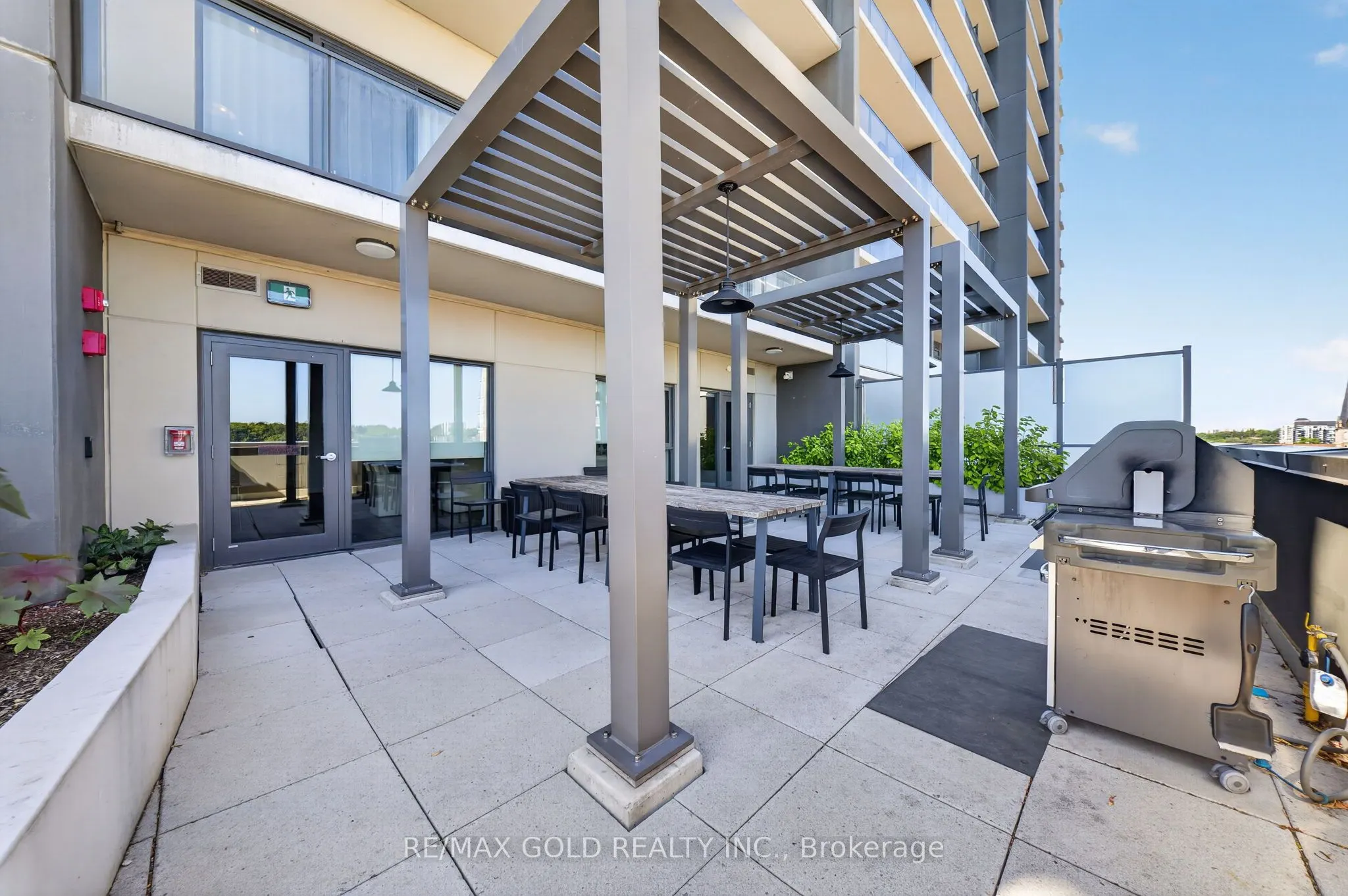 15 Glebe Street #1310