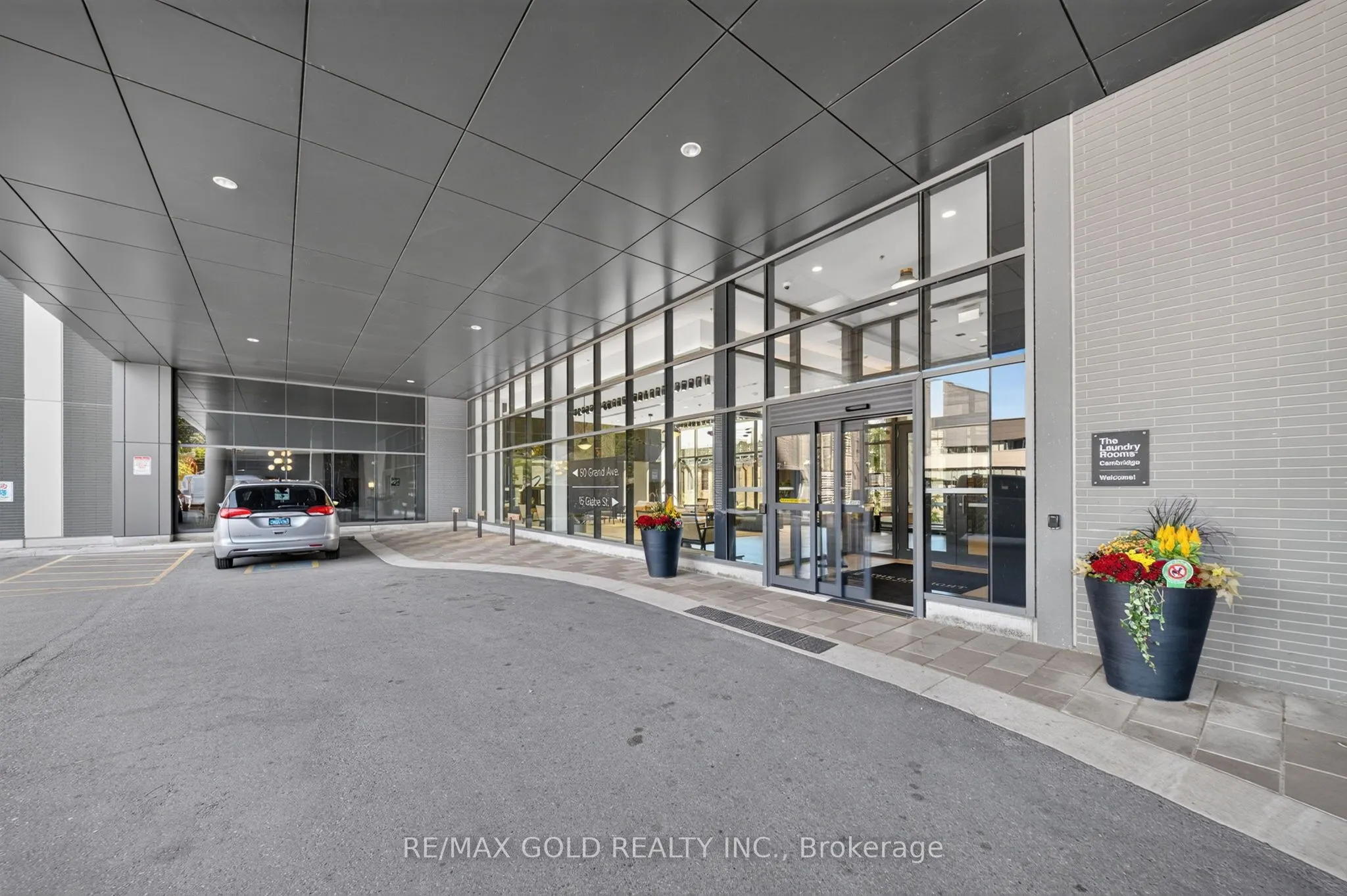 15 Glebe Street #1310