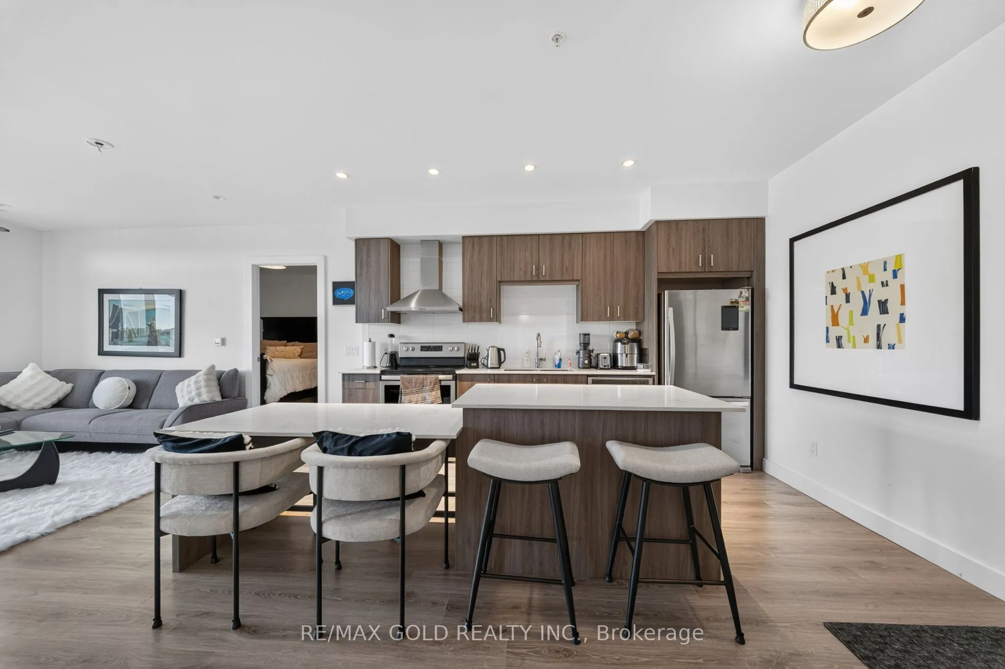 15 Glebe Street #1310
