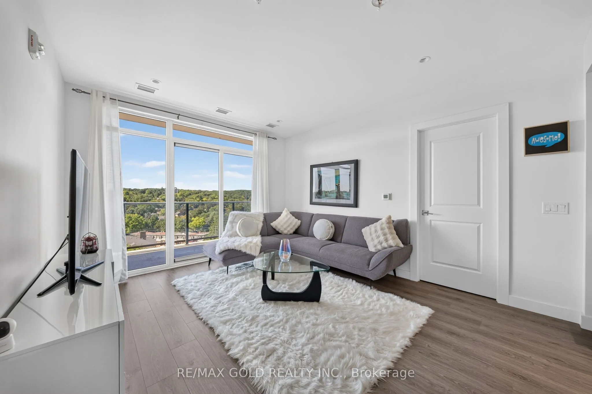 15 Glebe Street #1310