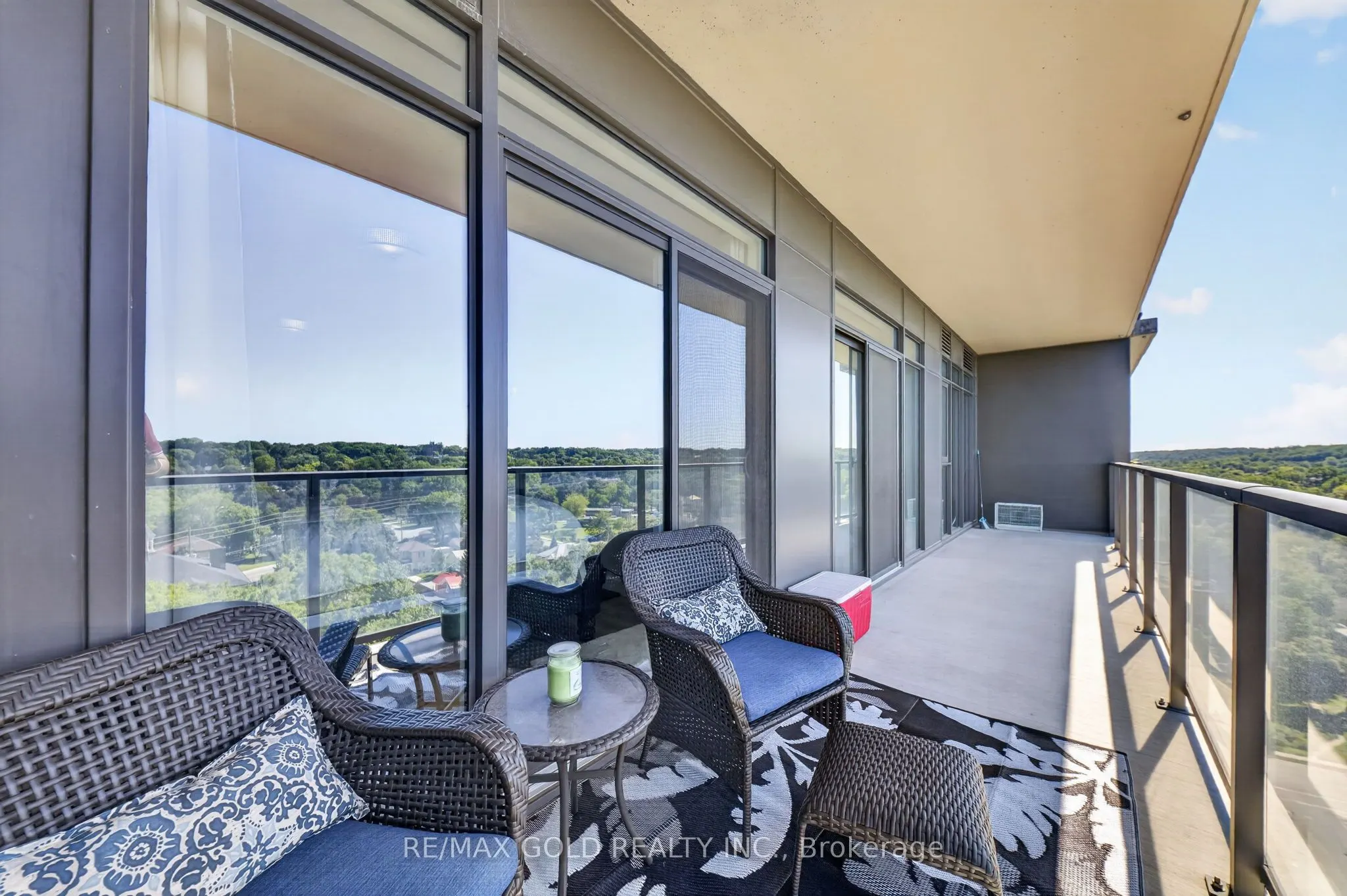 15 Glebe Street #1310