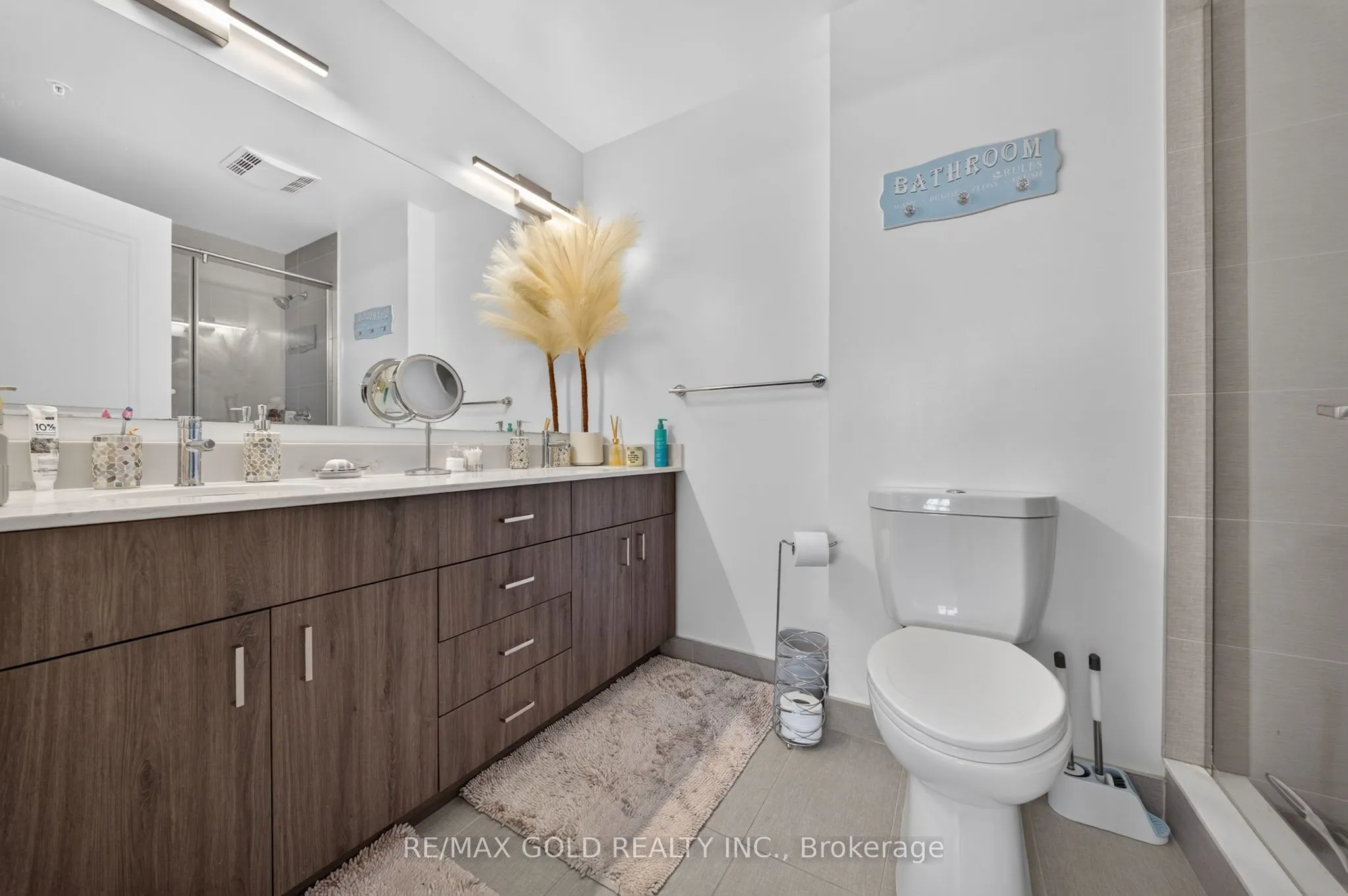 15 Glebe Street #1310