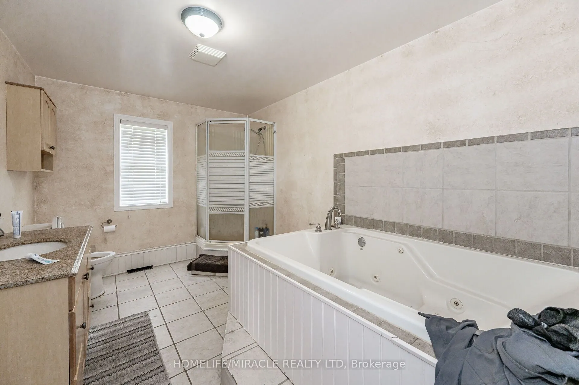 1388 Highway 6 N