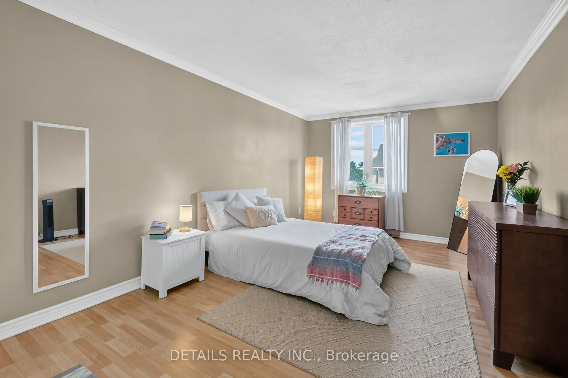 1 Stonebank Crescent #7