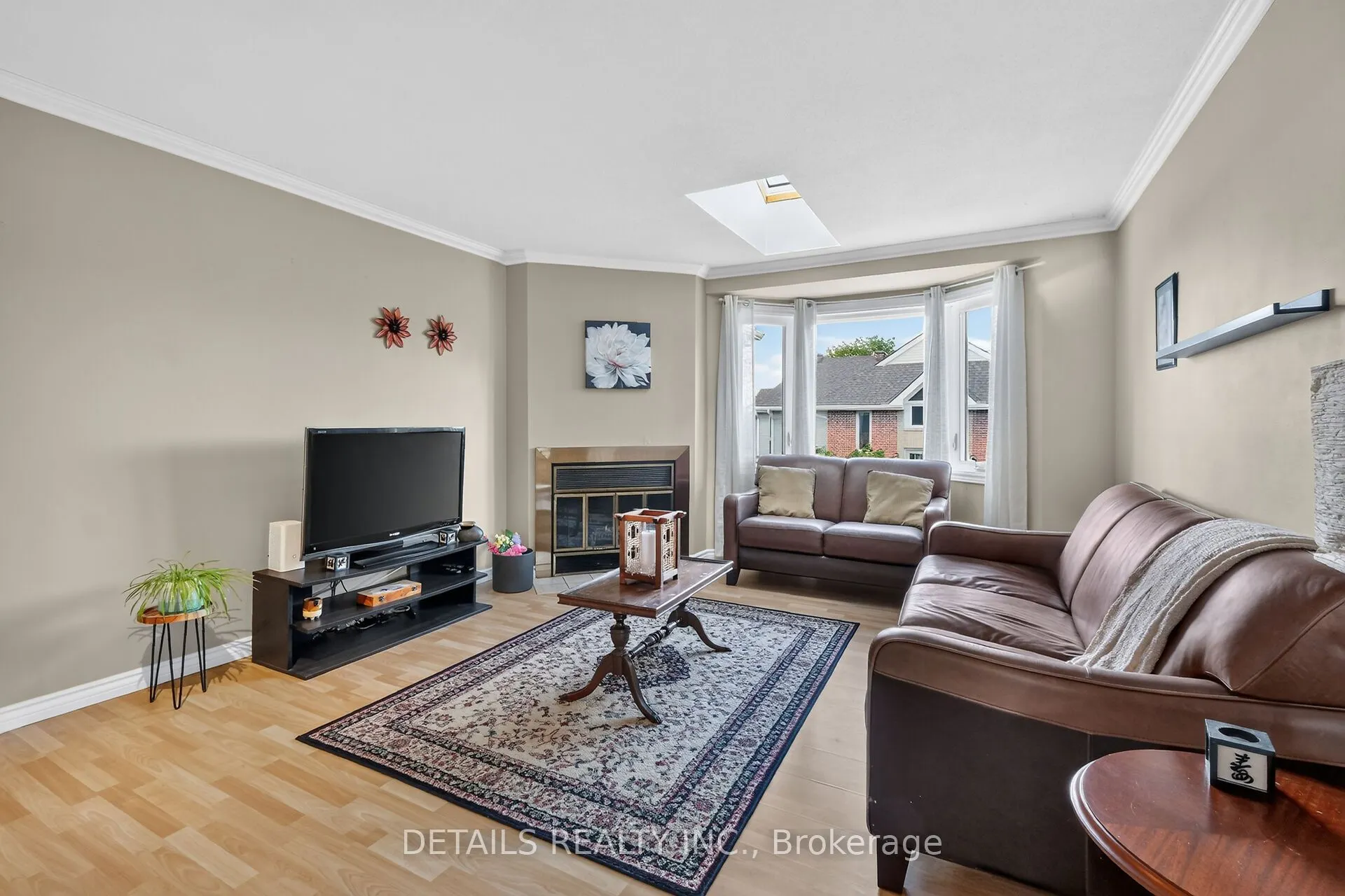 1 Stonebank Crescent #7