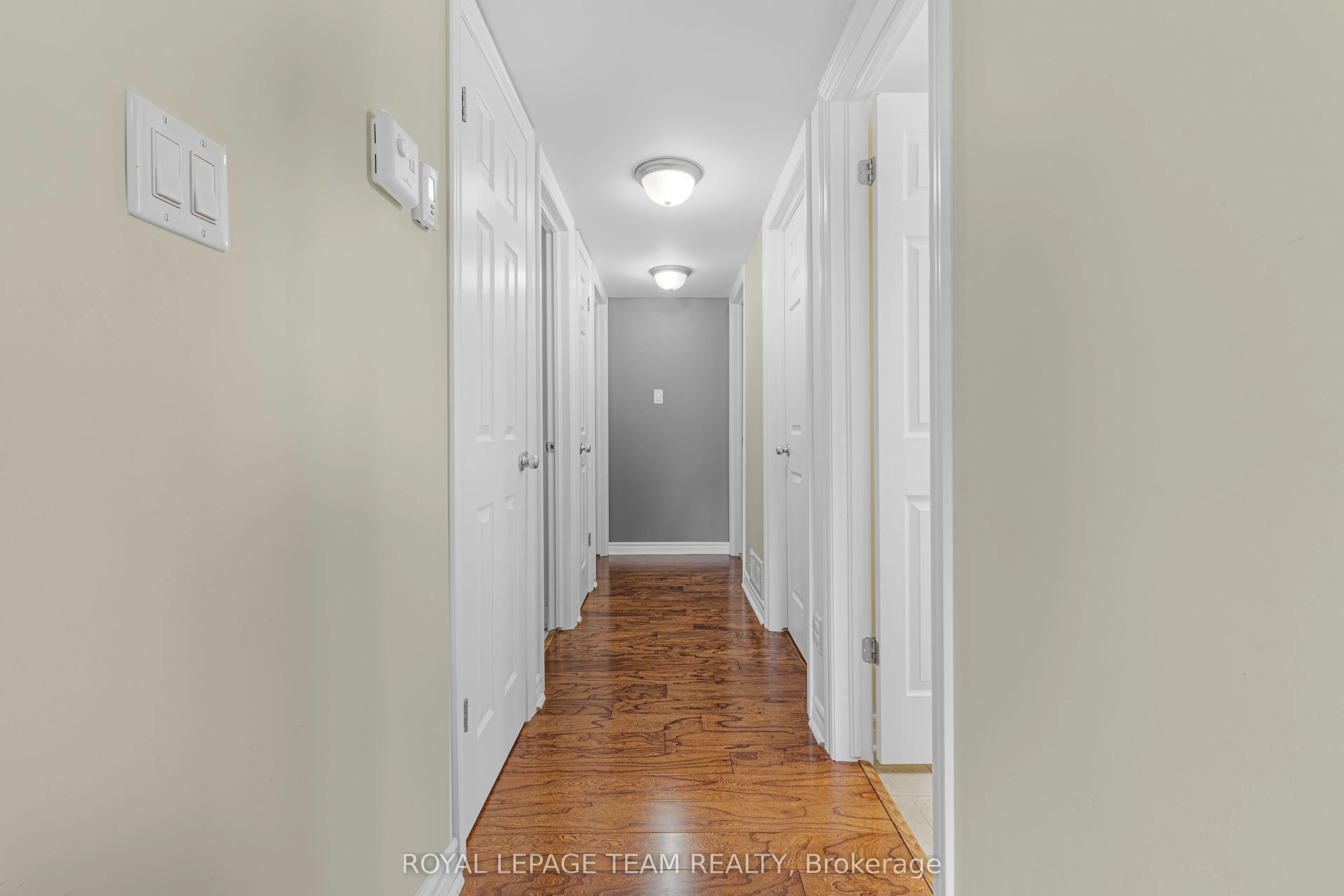 313 Cresthaven Drive #6
