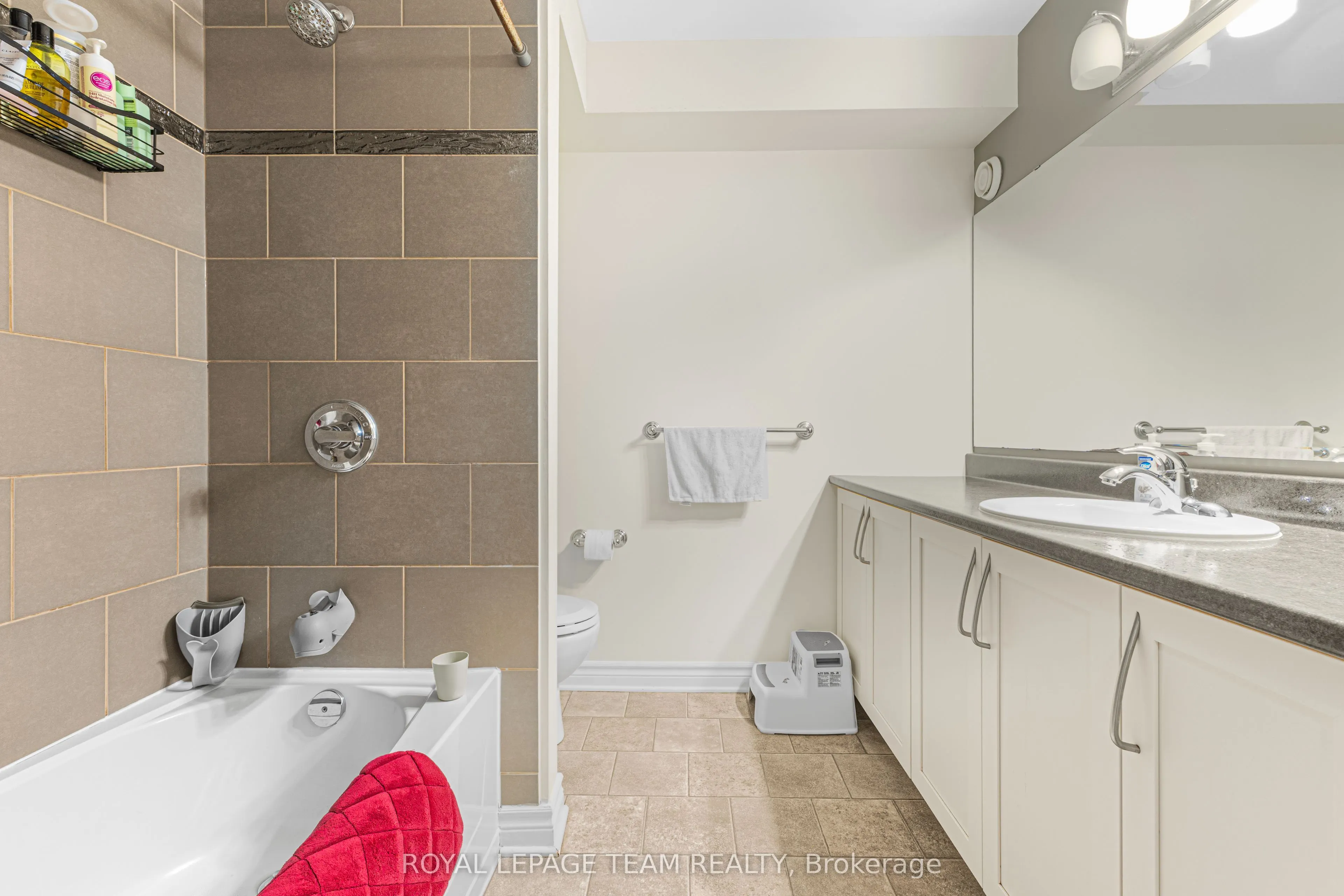 313 Cresthaven Drive #6