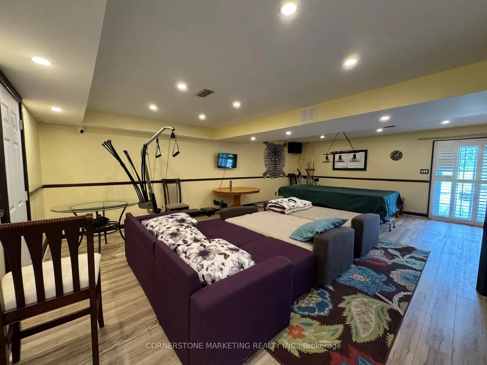 6 Maplewood Drive