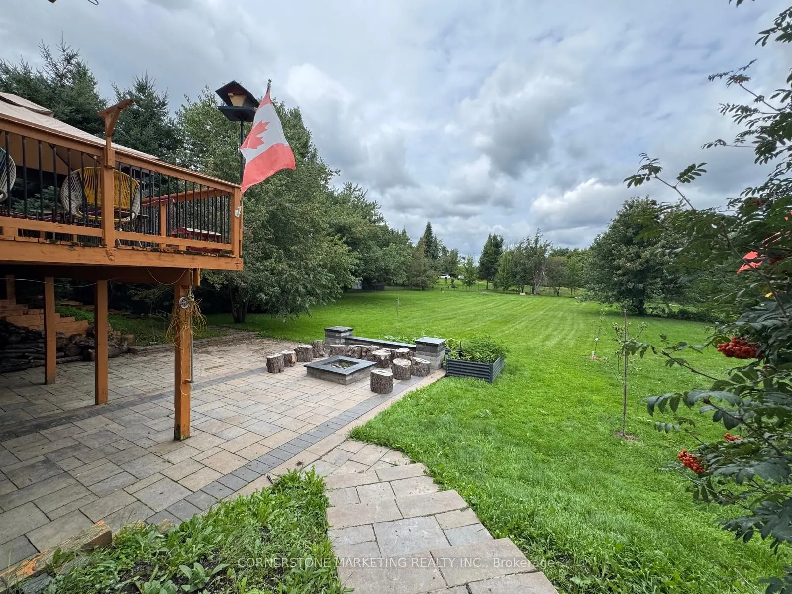 6 Maplewood Drive