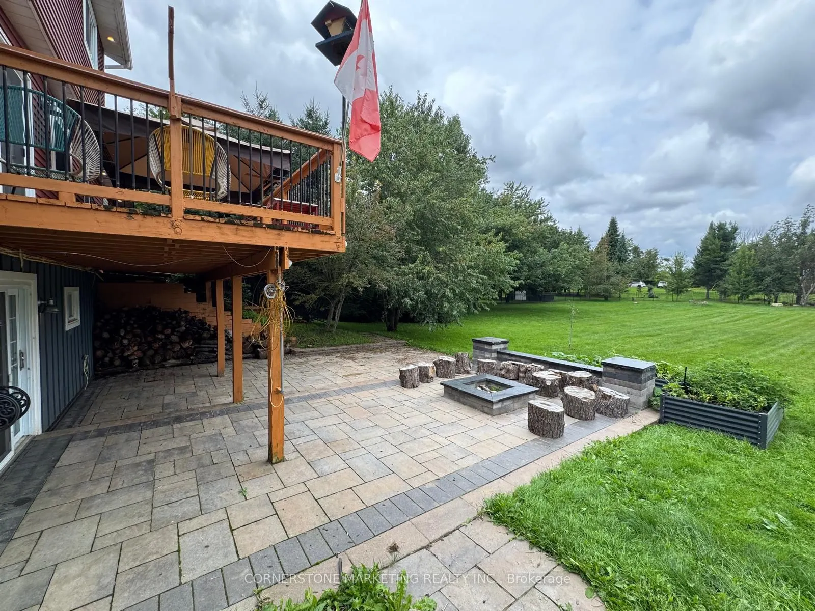 6 Maplewood Drive