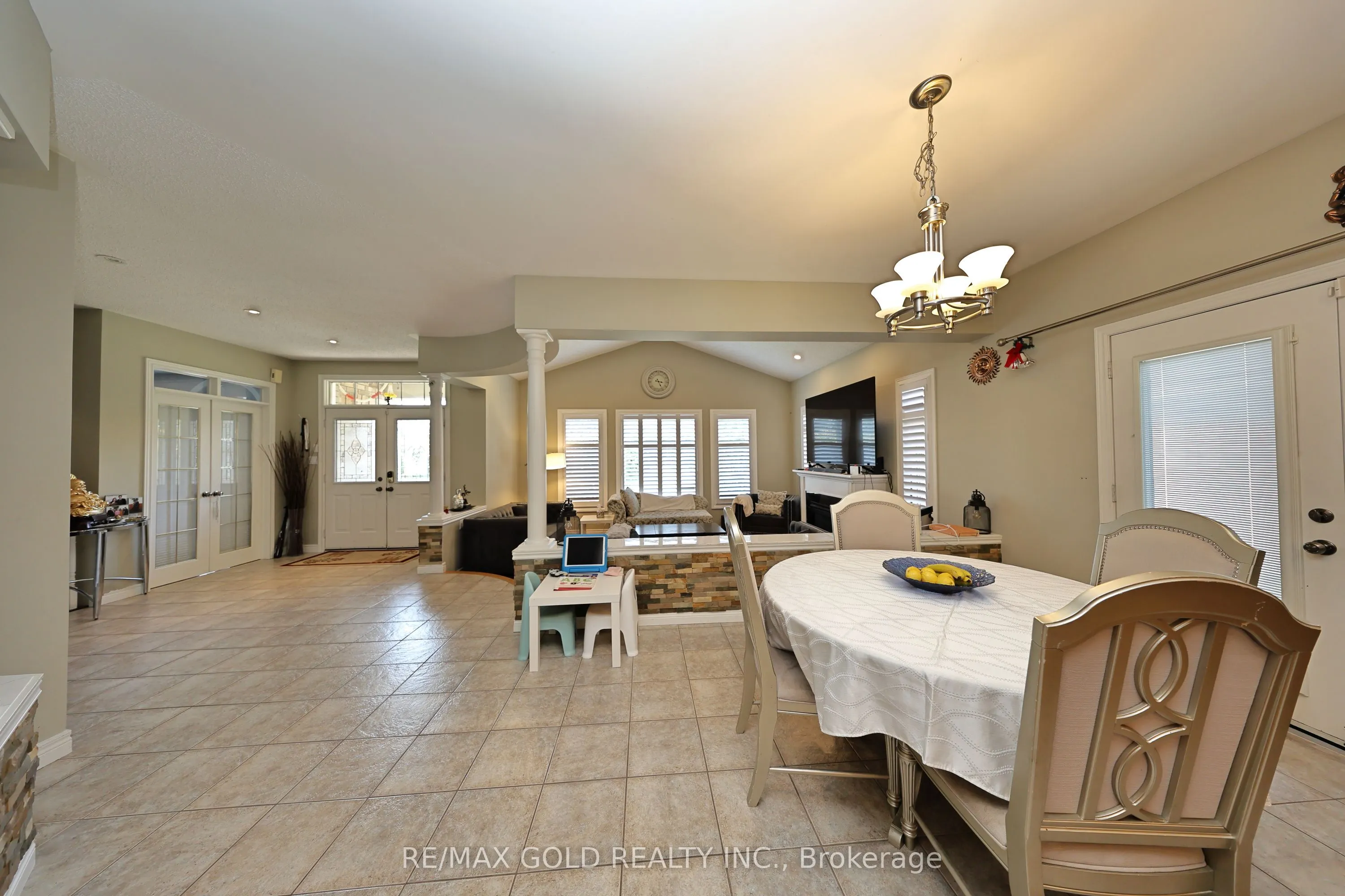 117 Delarmbro Drive