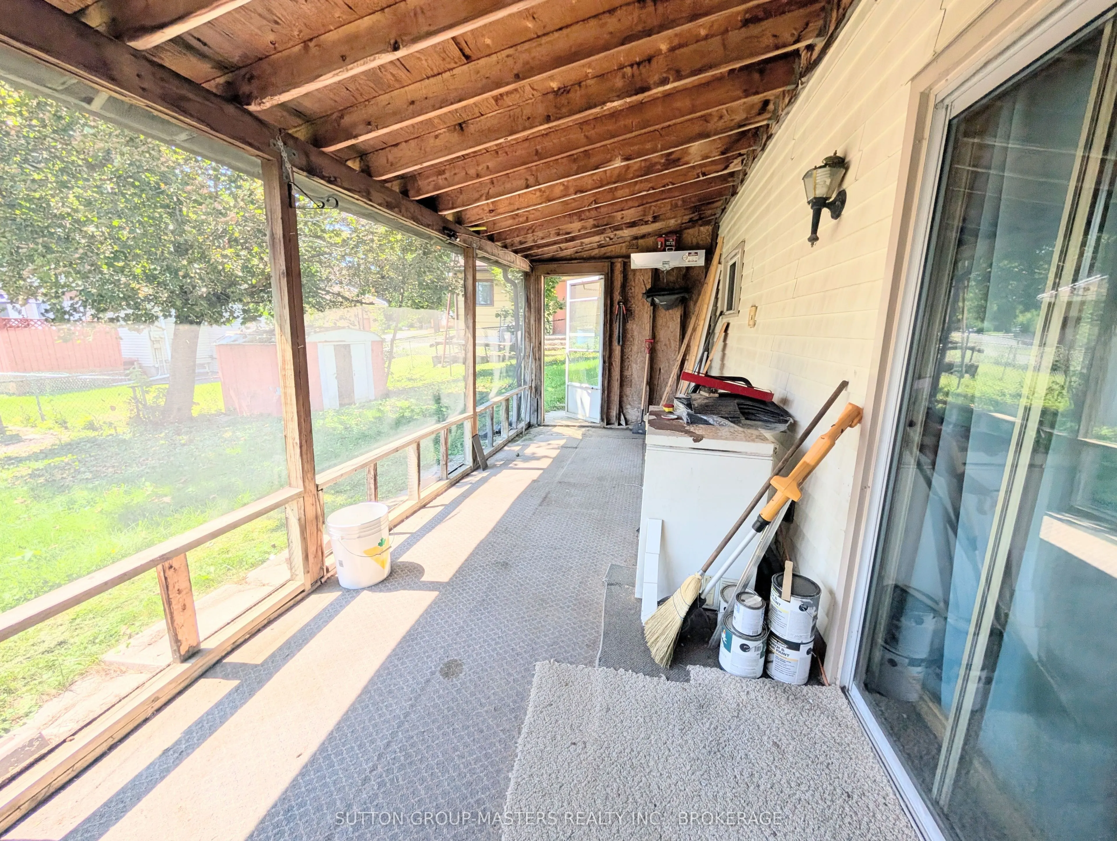 150 Dauphin Avenue