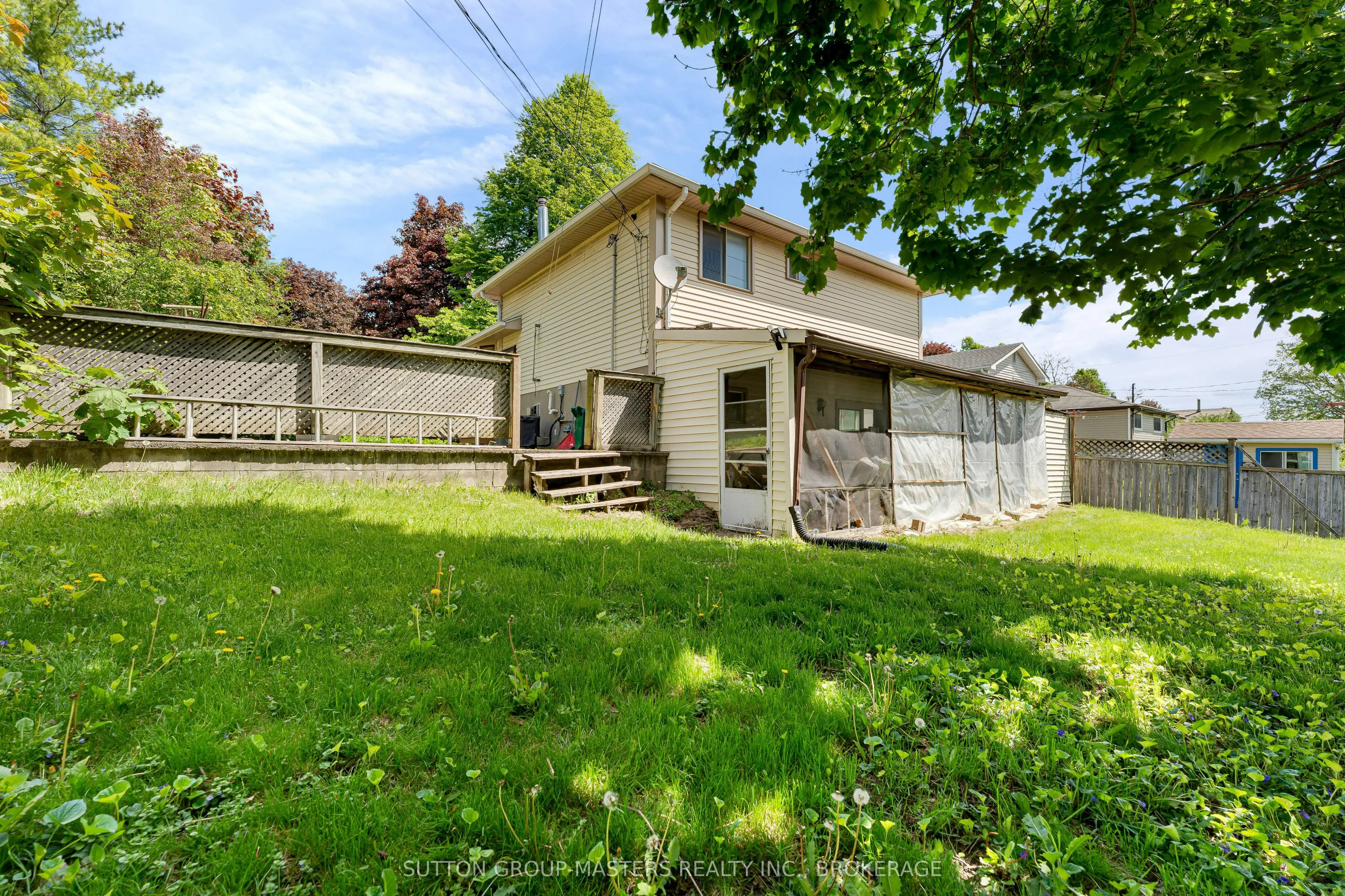 150 Dauphin Avenue