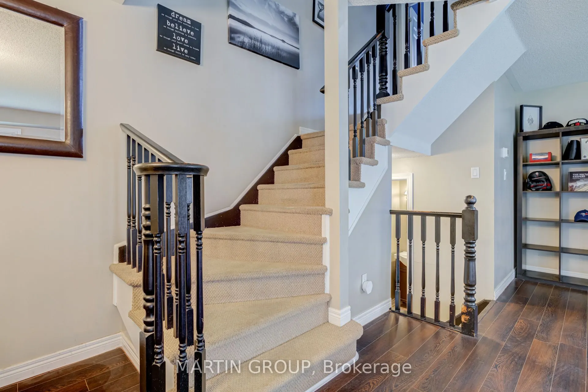 33 Slater Court