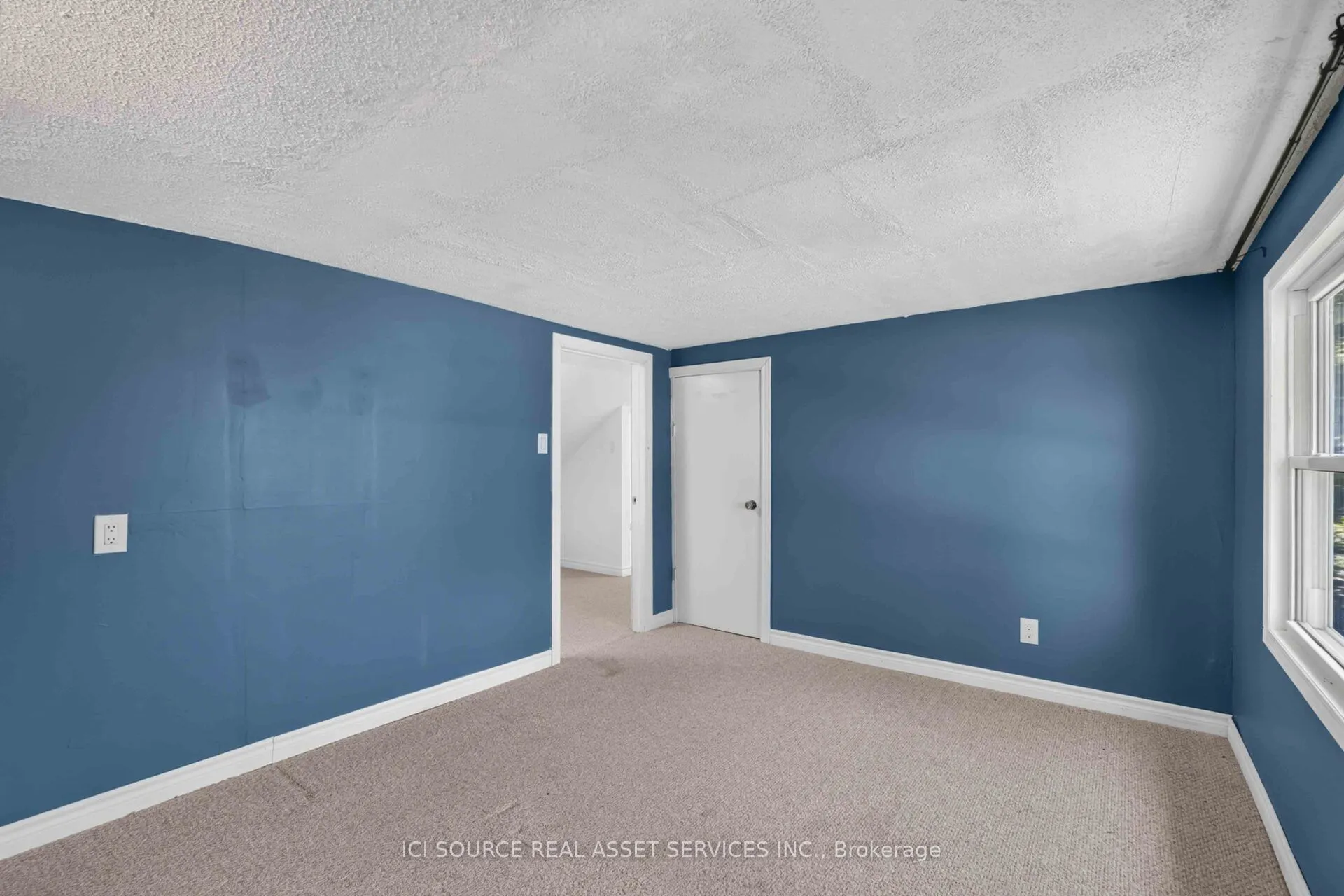 4284 Fly Road