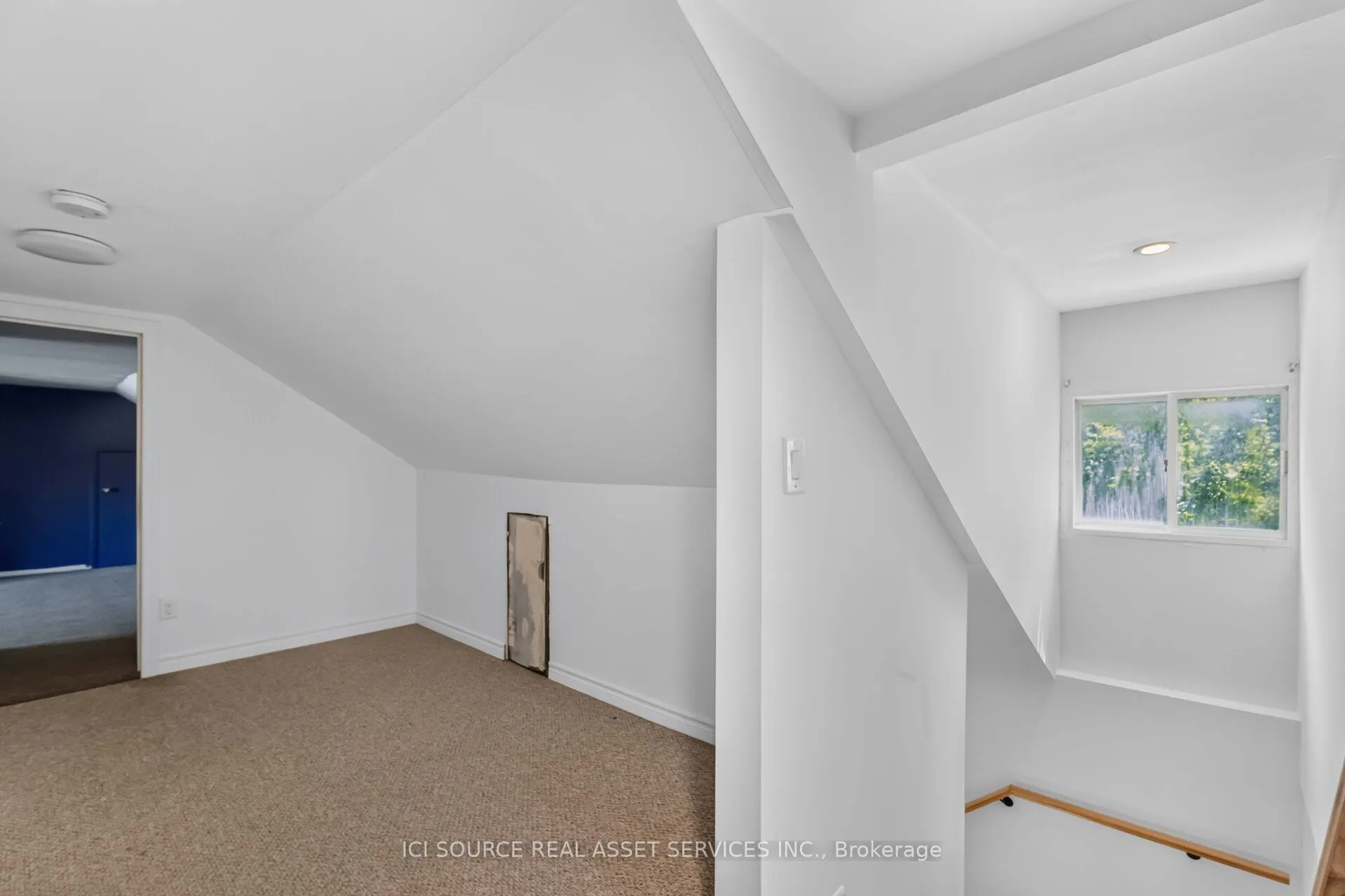 4284 Fly Road