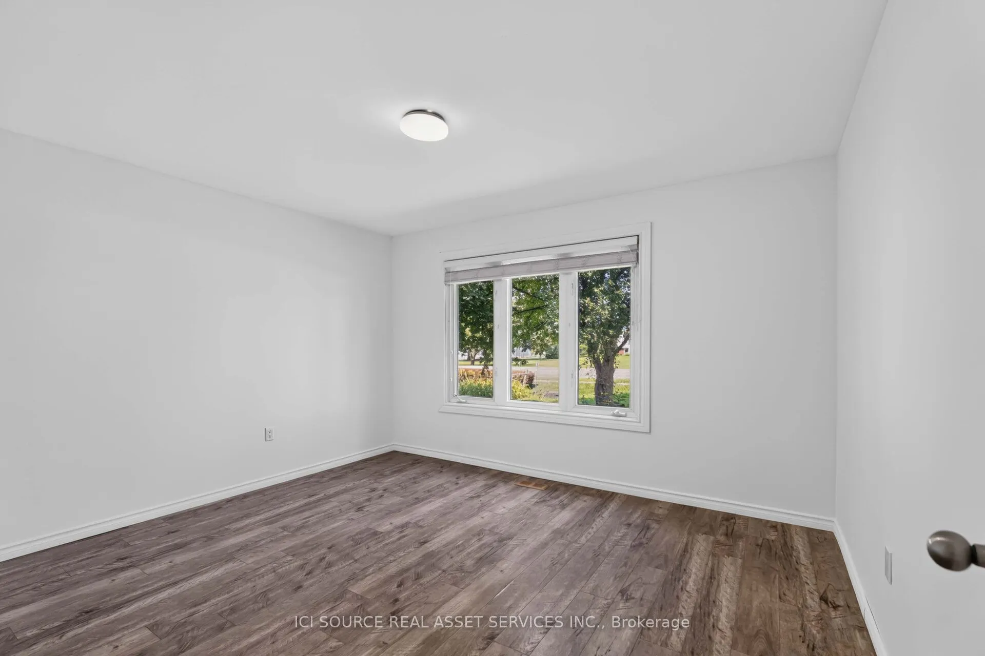 4284 Fly Road