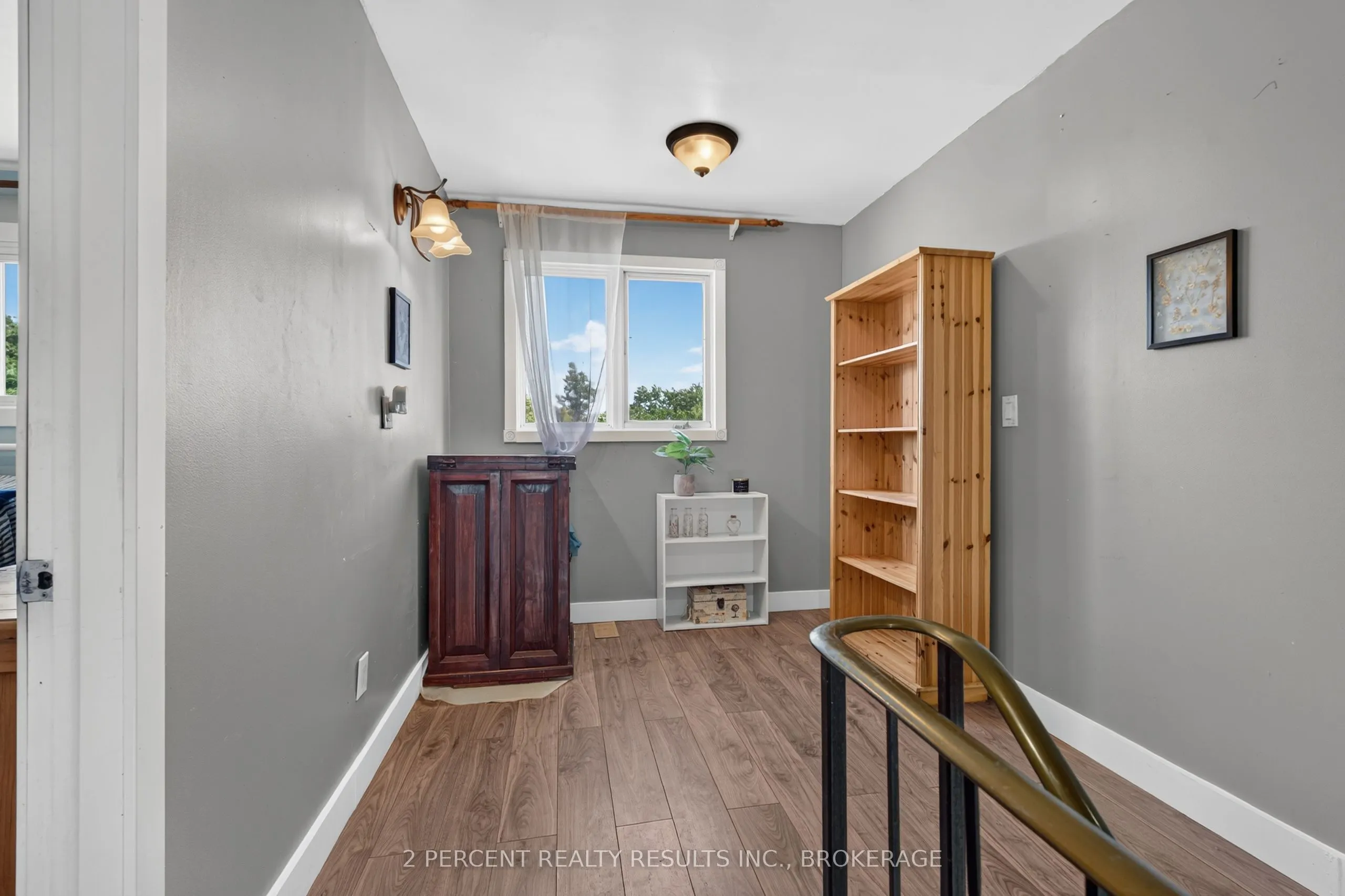 1046 Pinewood Place